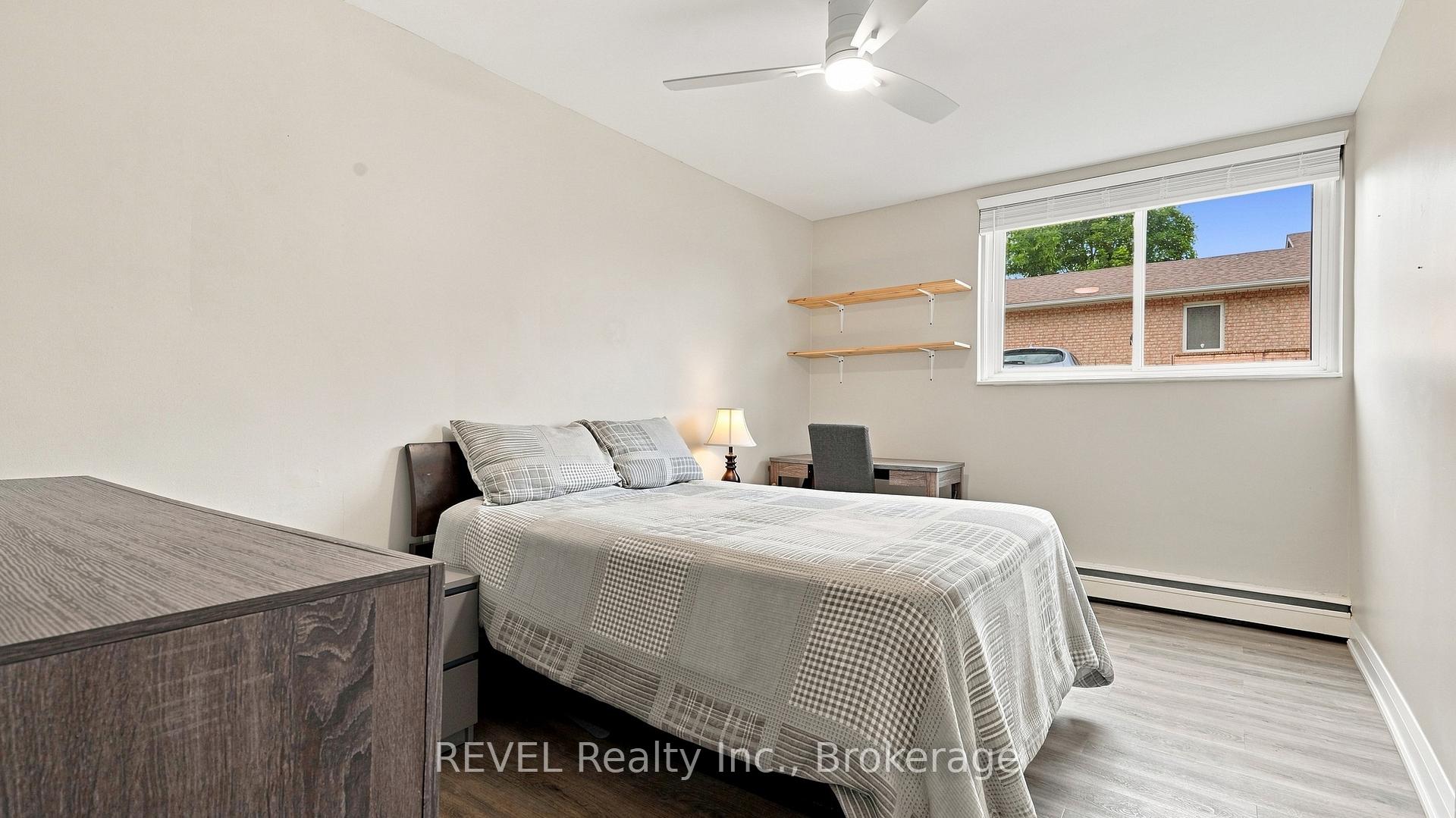 Photo 12 of Unit 3, 450 Carlton Street, St. Catharines, Facer — HOMEH