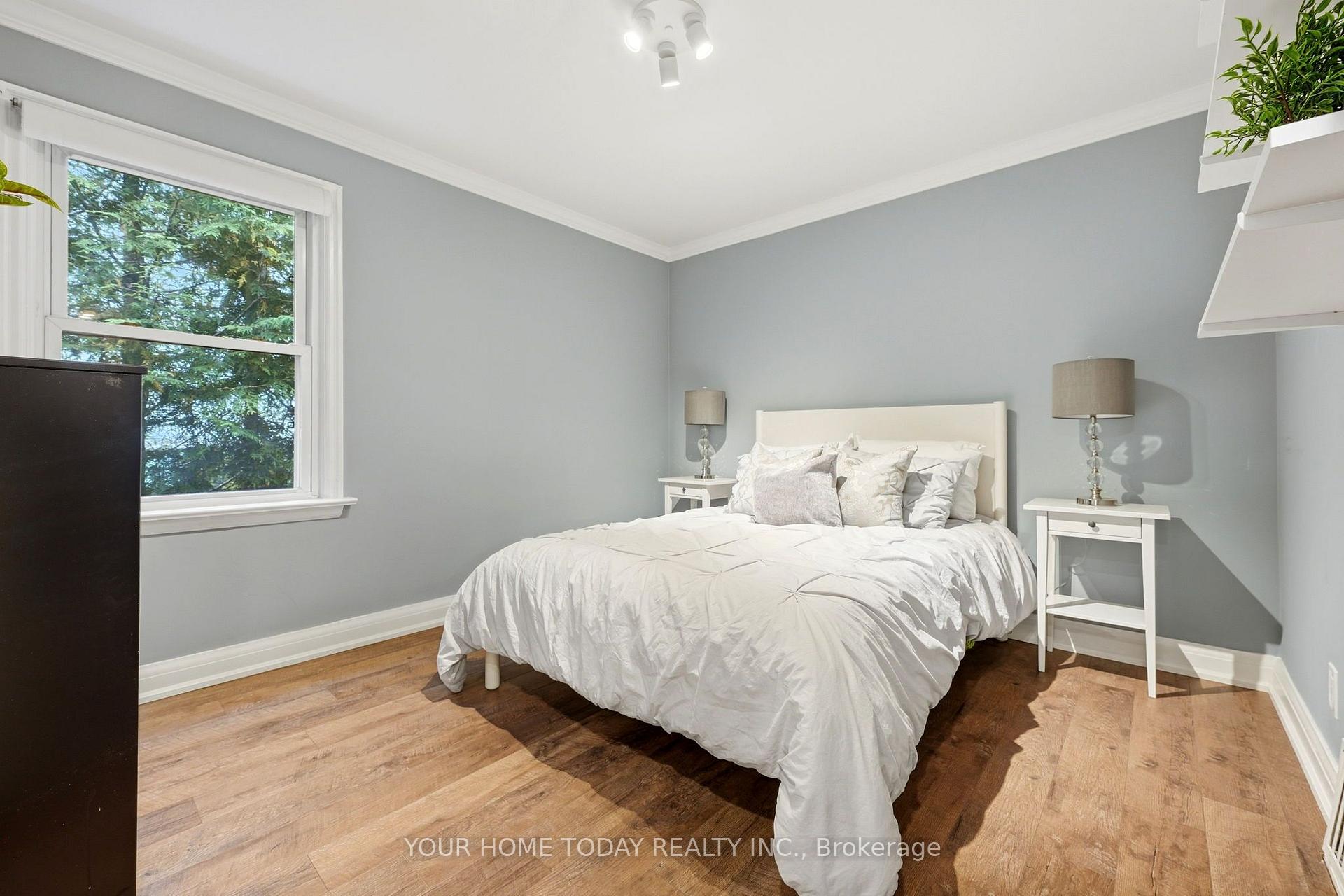 Photo 17 of 1 Ostrander Boulevard, Halton Hills, Georgetown — HOMEH