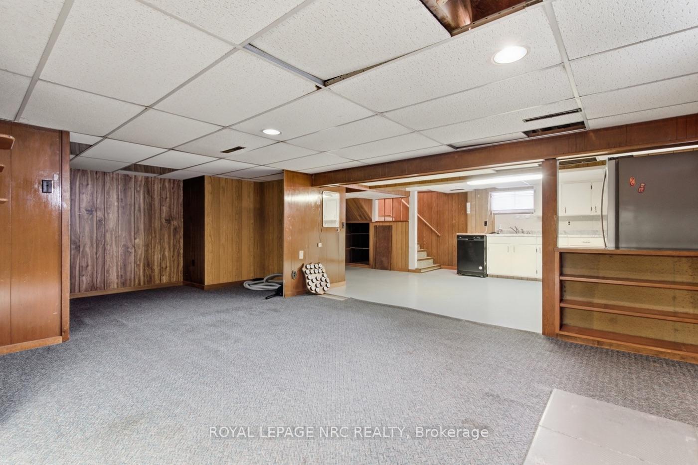 Photo 19 of 65 Golden Boulevard W, Welland, Lincoln/Crowland — HOMEH