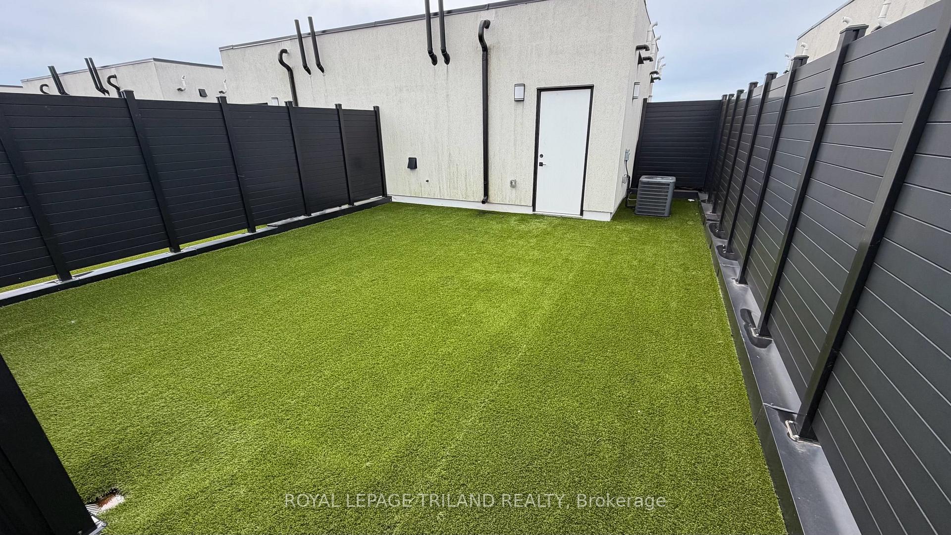 Photo 24 of Unit 197, 3900 Savoy Street, London, South V — HOMEH