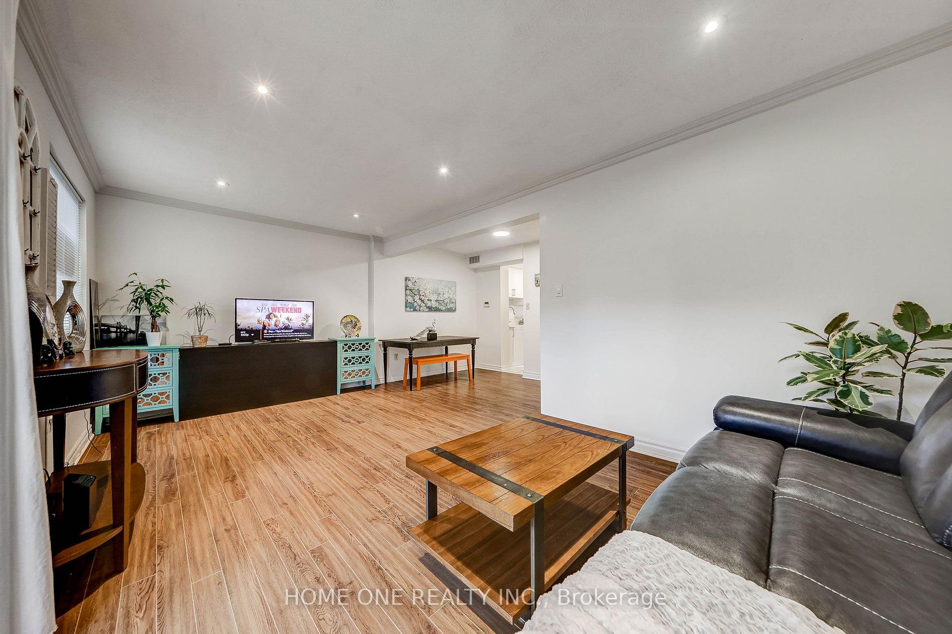 Photo 25 of Unit 39, 44 Chester Le Boulevard, Scarborough, L'Amoreaux — HOMEH