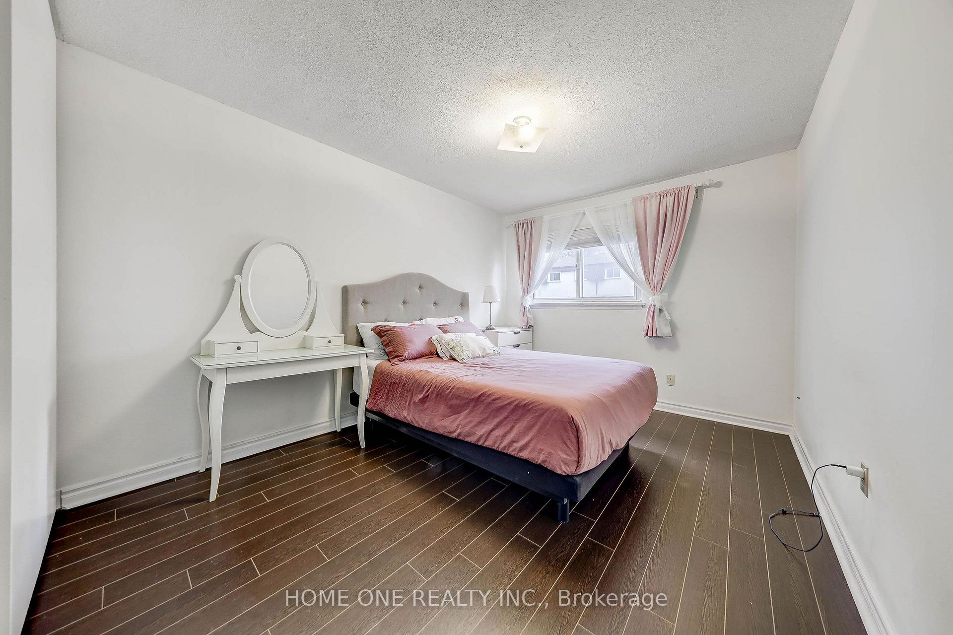 Photo 42 of Unit 39, 44 Chester Le Boulevard, Scarborough, L'Amoreaux — HOMEH
