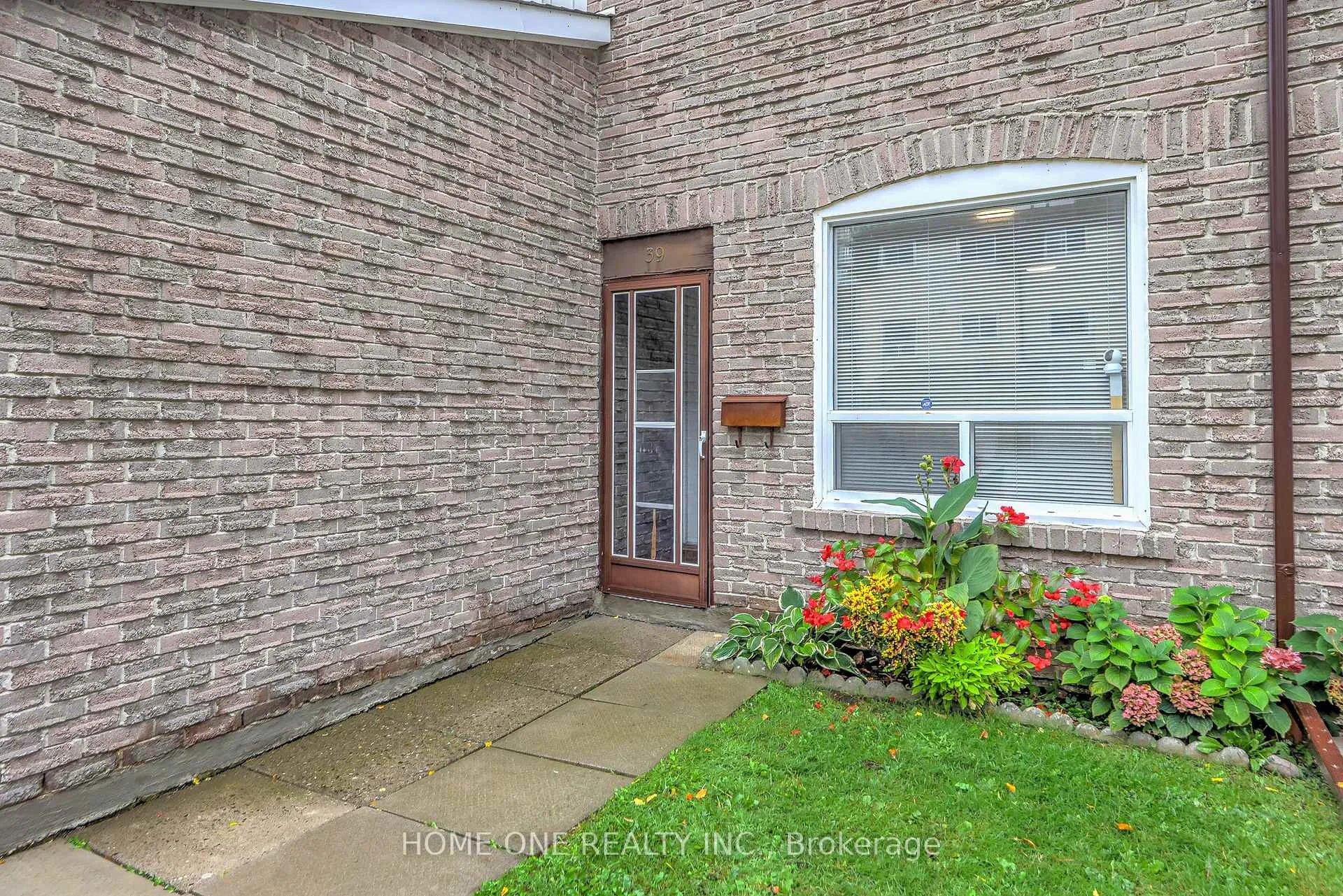 Photo 12 of Unit 39, 44 Chester Le Boulevard, Scarborough, L'Amoreaux — HOMEH