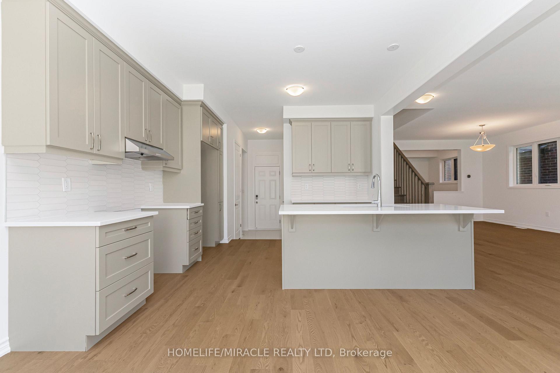 Photo 13 of 54 Gretzky Avenue, Barrie, Rural Barrie Southeast — HOMEH