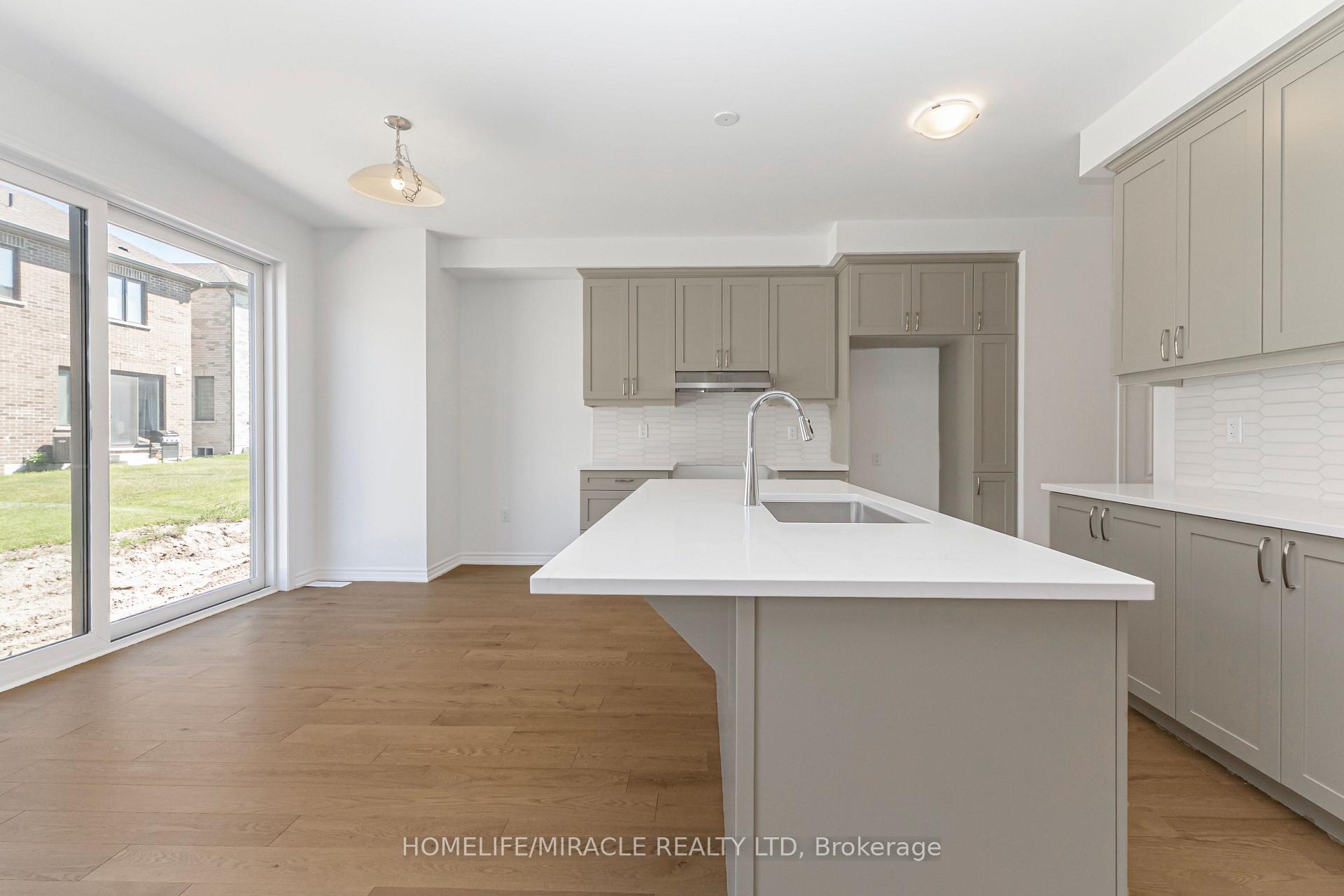 Photo 14 of 54 Gretzky Avenue, Barrie, Rural Barrie Southeast — HOMEH