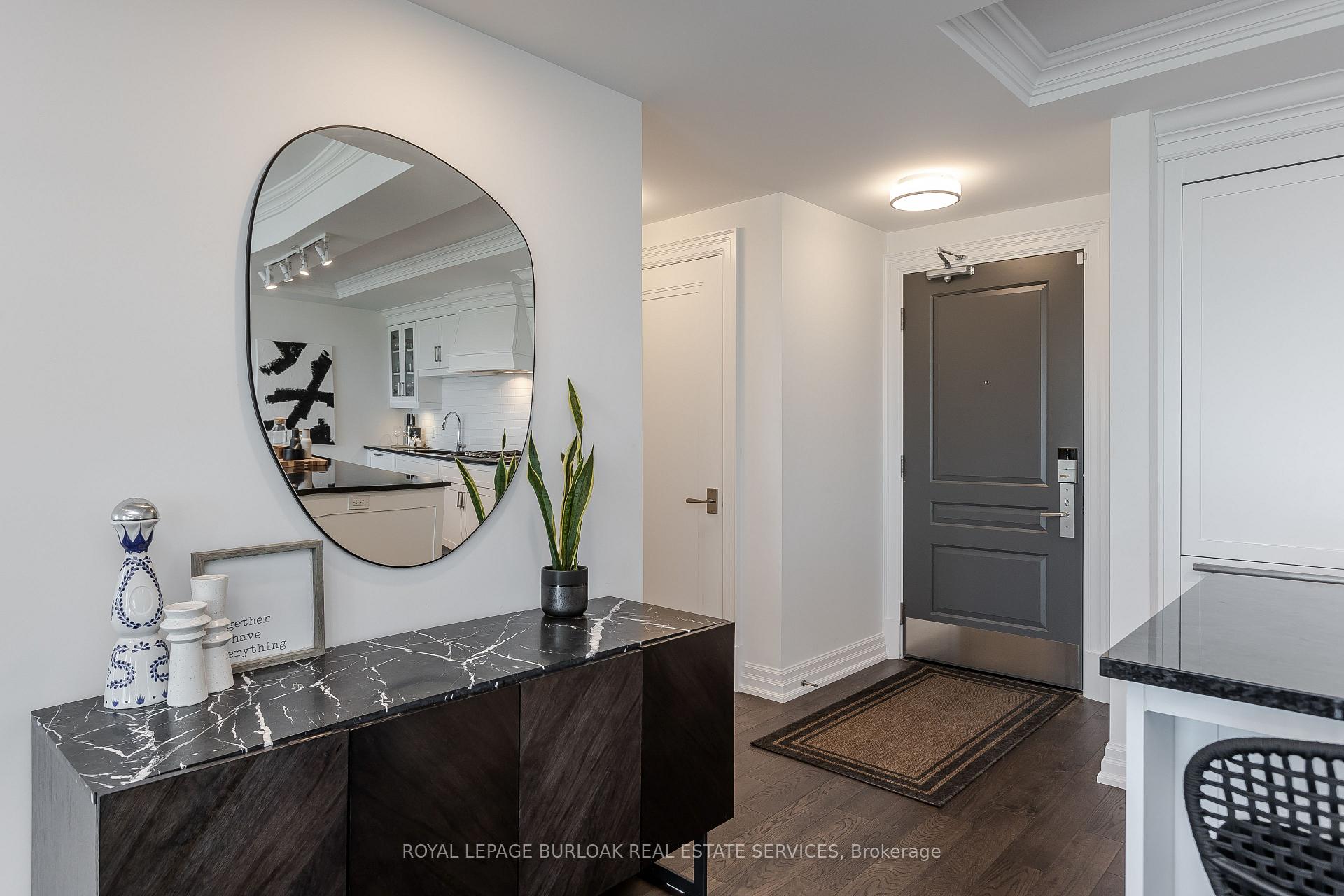 Photo 4 of Unit 1303, 2060 Lakeshore Road, Burlington, Brant — HOMEH