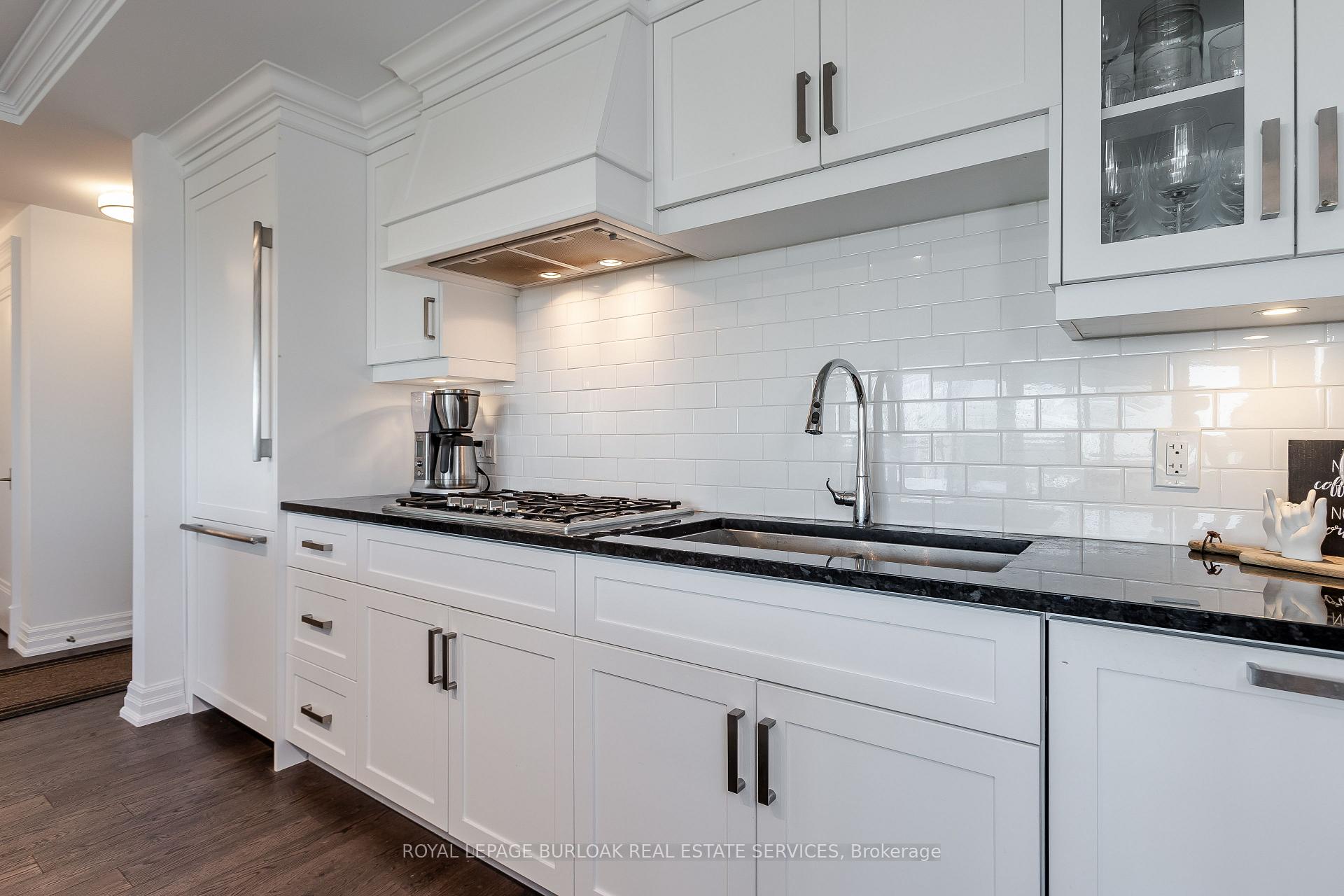 Photo 6 of Unit 1303, 2060 Lakeshore Road, Burlington, Brant — HOMEH