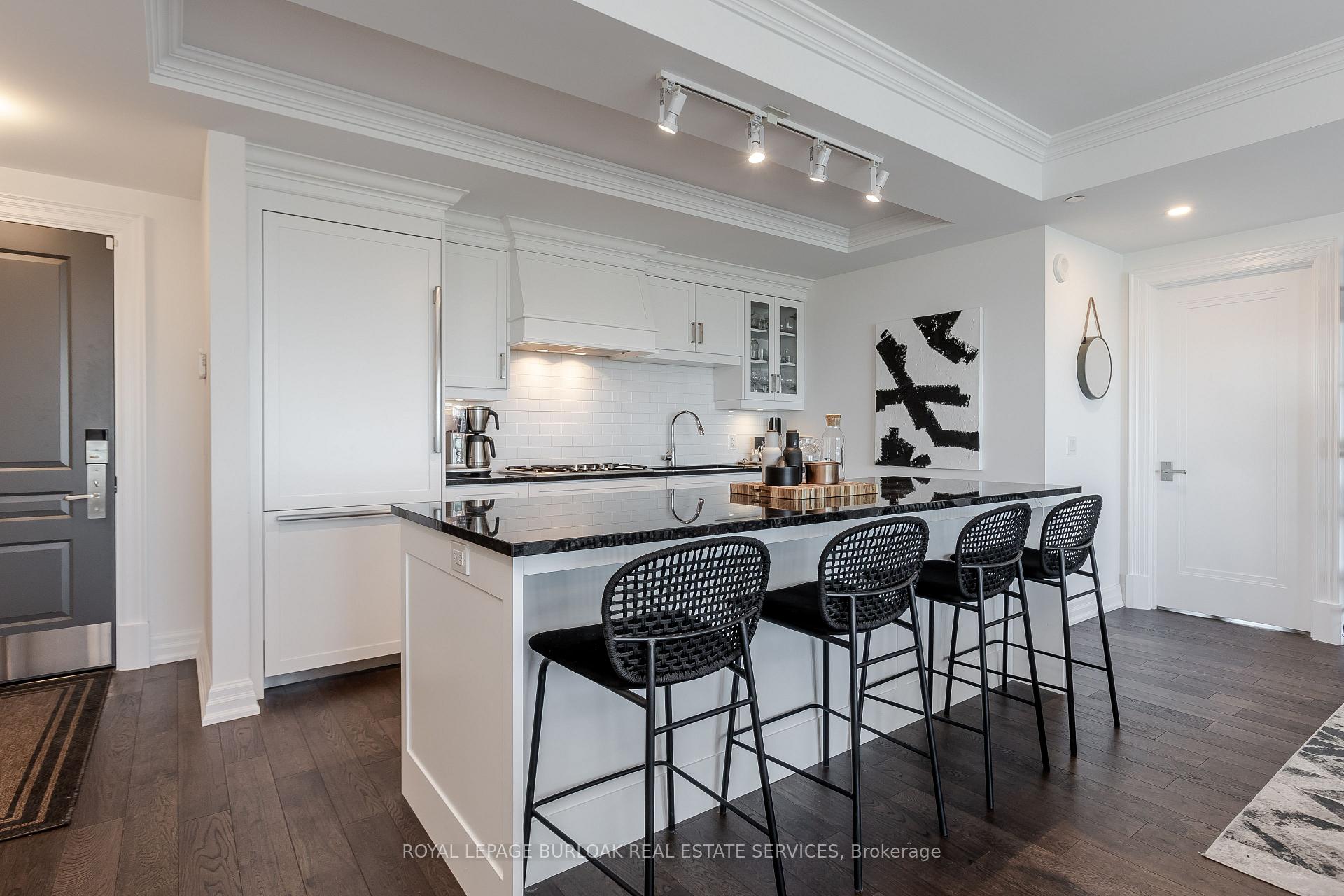 Photo 8 of Unit 1303, 2060 Lakeshore Road, Burlington, Brant — HOMEH