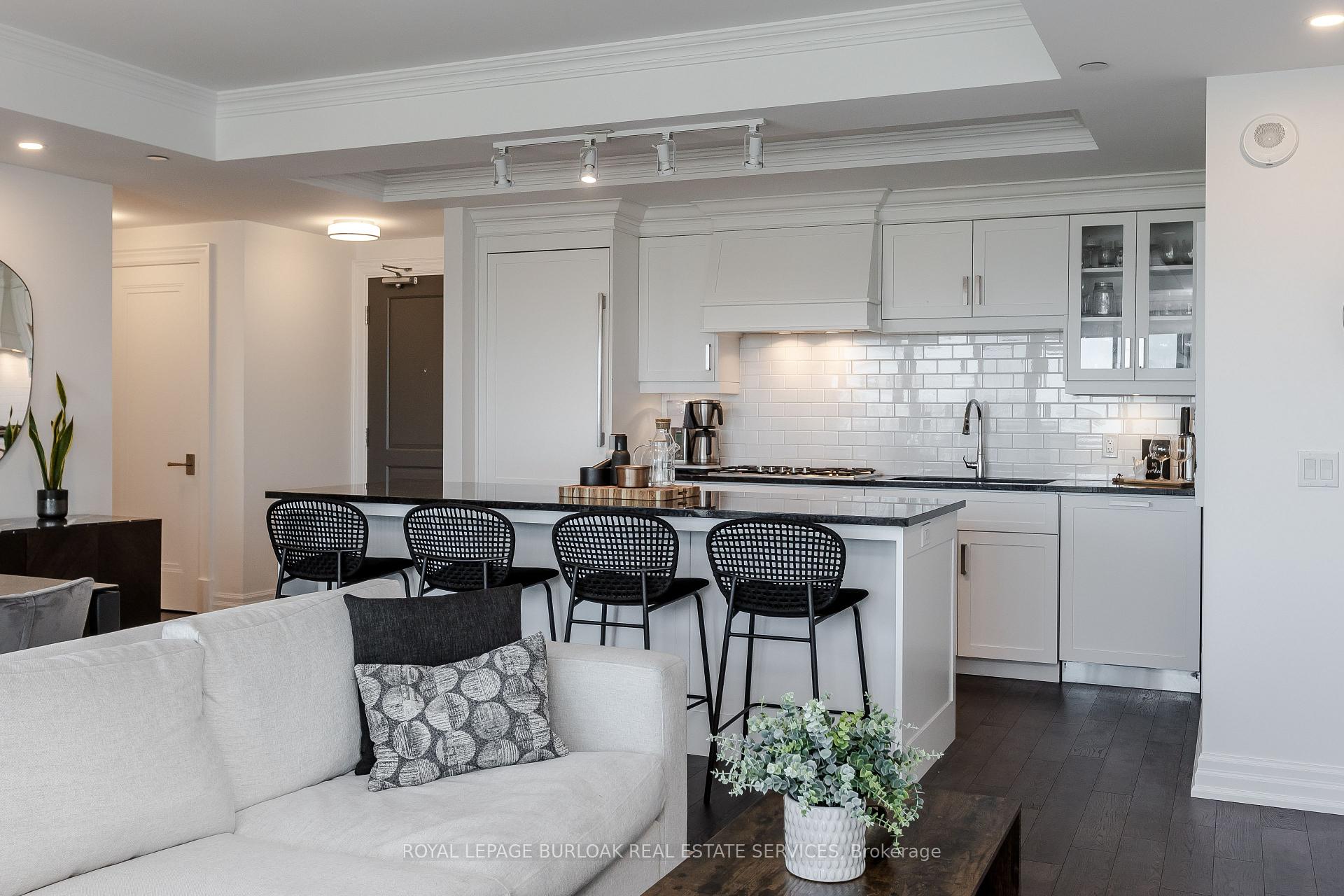 Photo 12 of Unit 1303, 2060 Lakeshore Road, Burlington, Brant — HOMEH