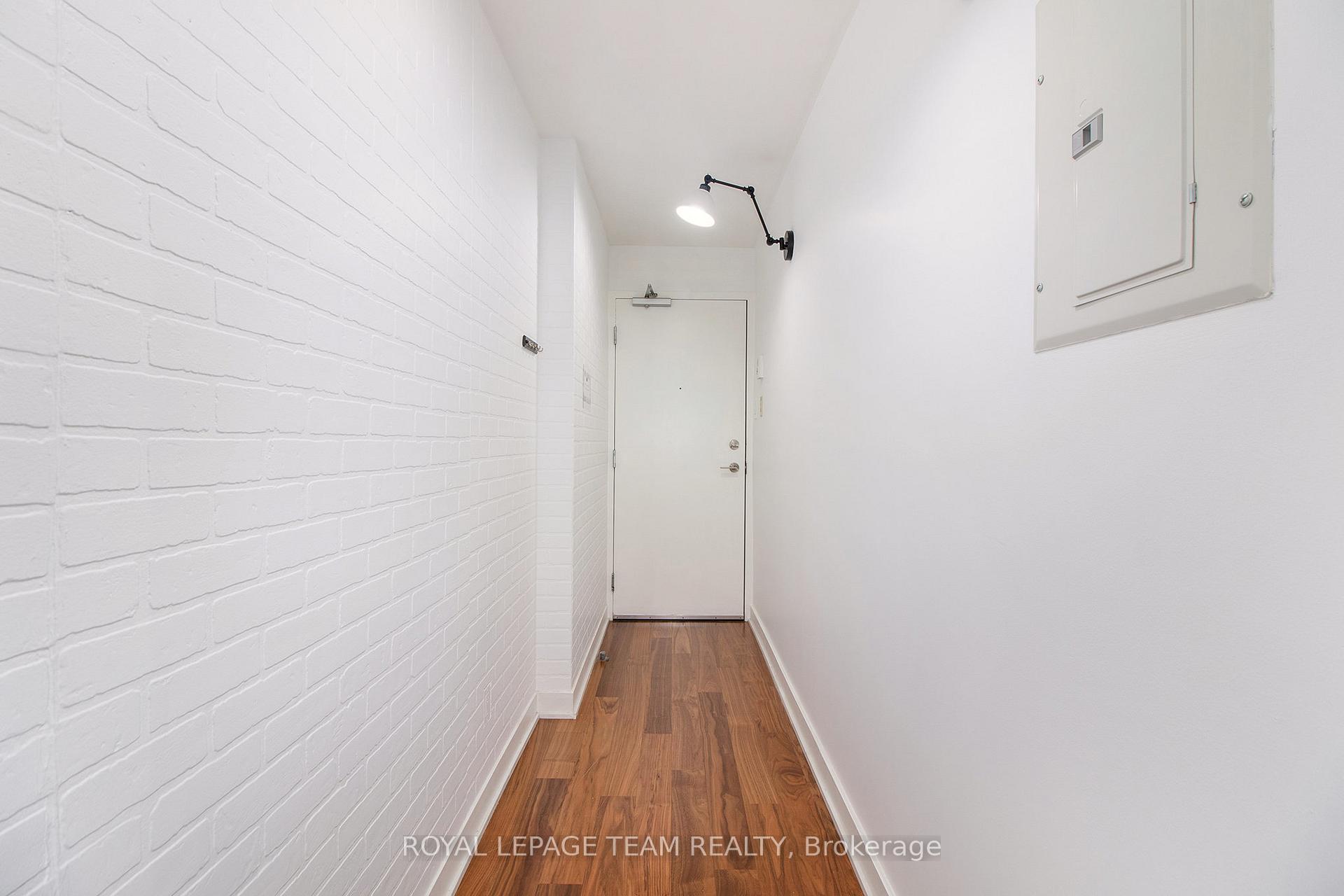 Photo 5 of Unit 201, 354 Gladstone Avenue, Ottawa, Ottawa Centre — HOMEH