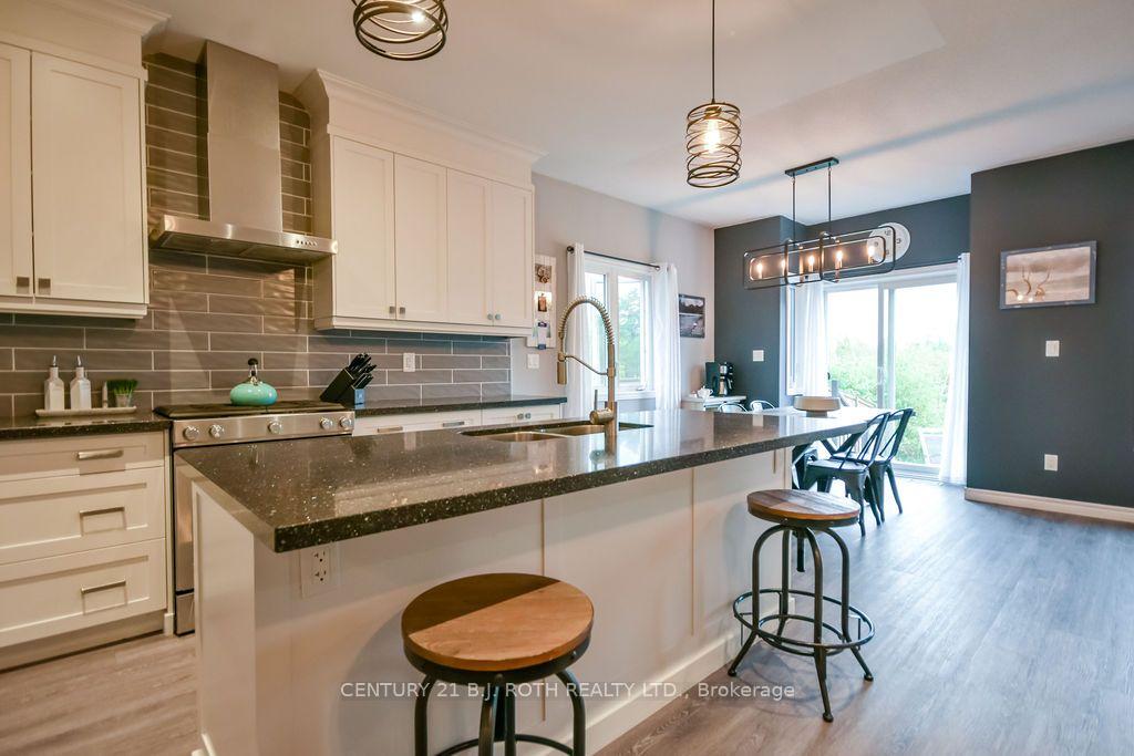 Photo 12 of 38 Beverly Street, Springwater, Elmvale — HOMEH