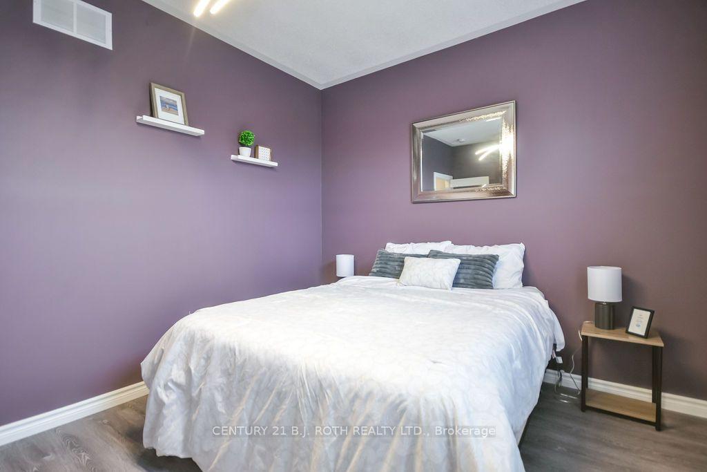 Photo 23 of 38 Beverly Street, Springwater, Elmvale — HOMEH