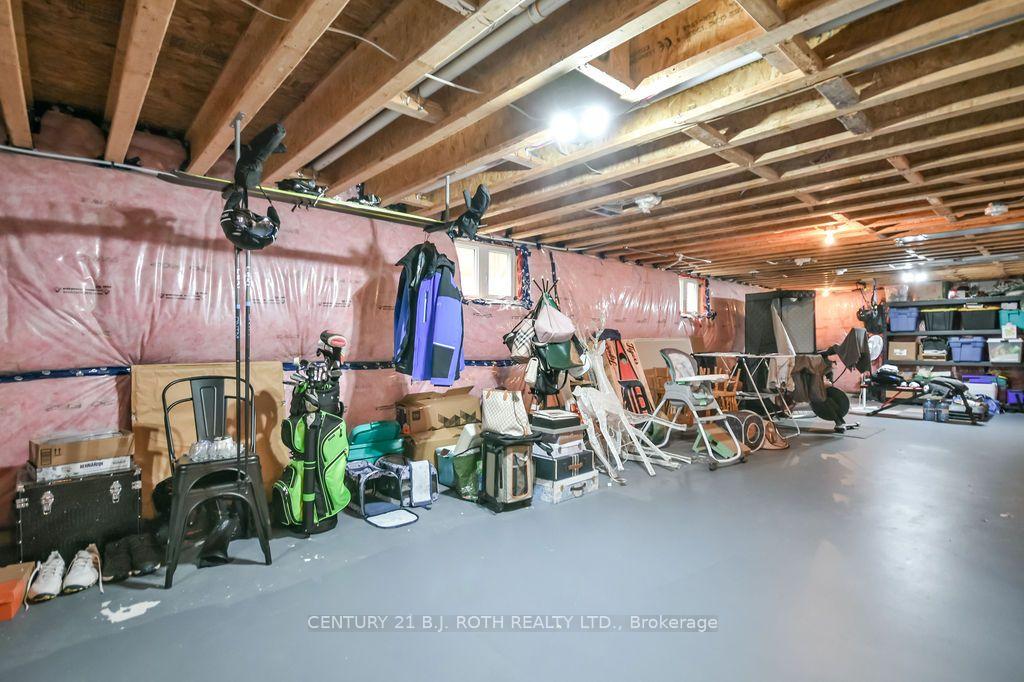 Photo 32 of 38 Beverly Street, Springwater, Elmvale — HOMEH
