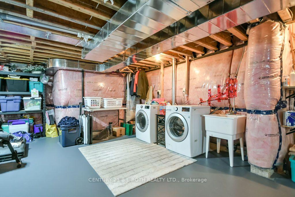 Photo 33 of 38 Beverly Street, Springwater, Elmvale — HOMEH