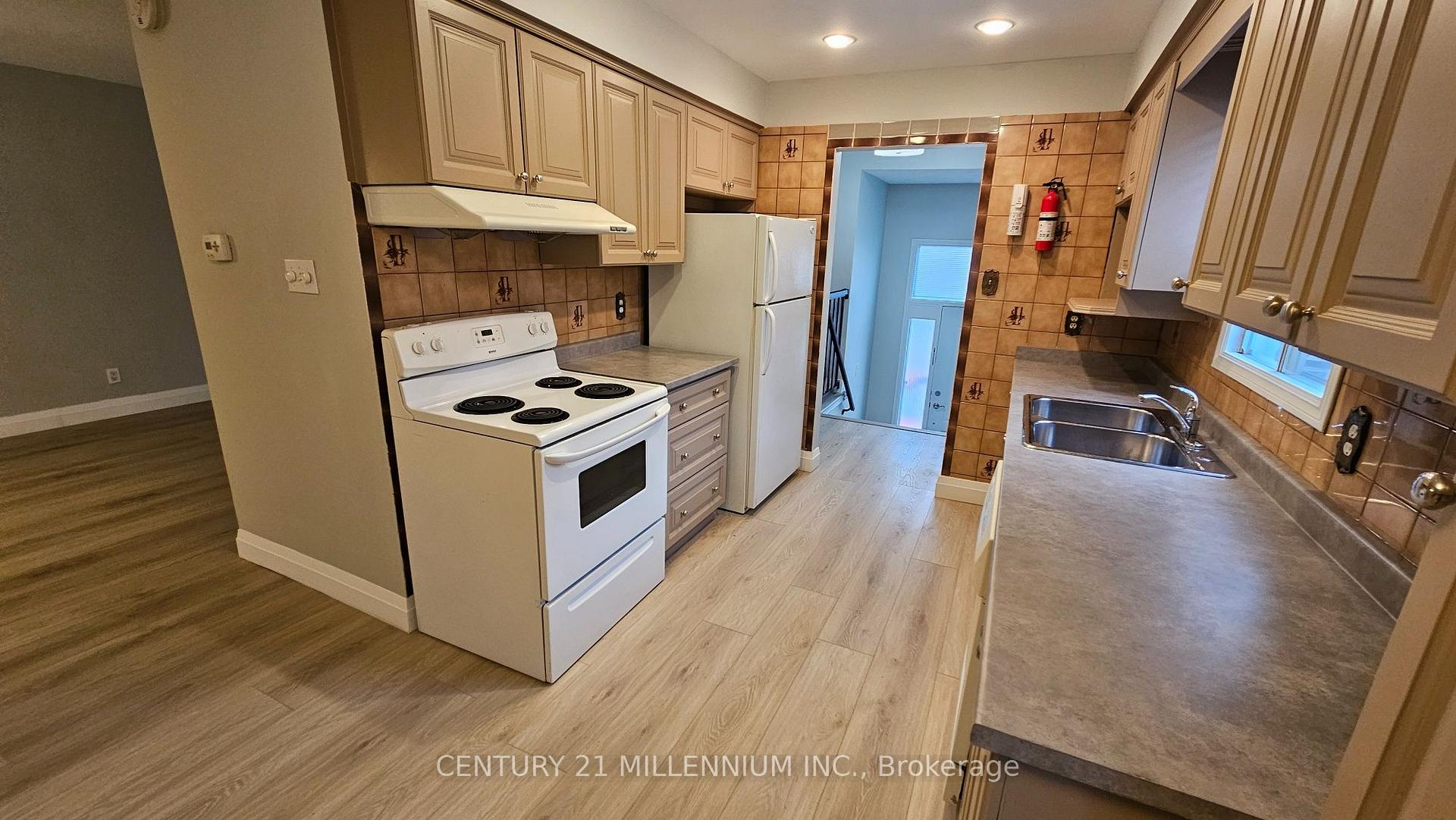 Photo 8 of Unit Upper, 67 Simmons Boulevard, Brampton, Madoc — HOMEH