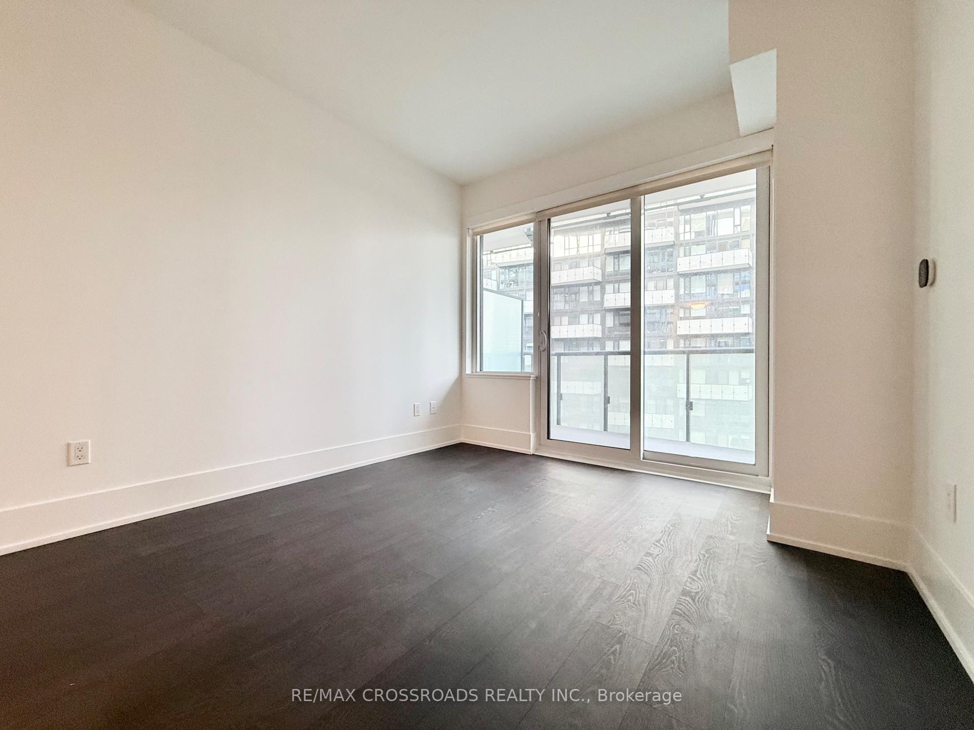Photo 4 of Unit 1613, 480 Front Street W, Toronto, Waterfront Communities — HOMEH
