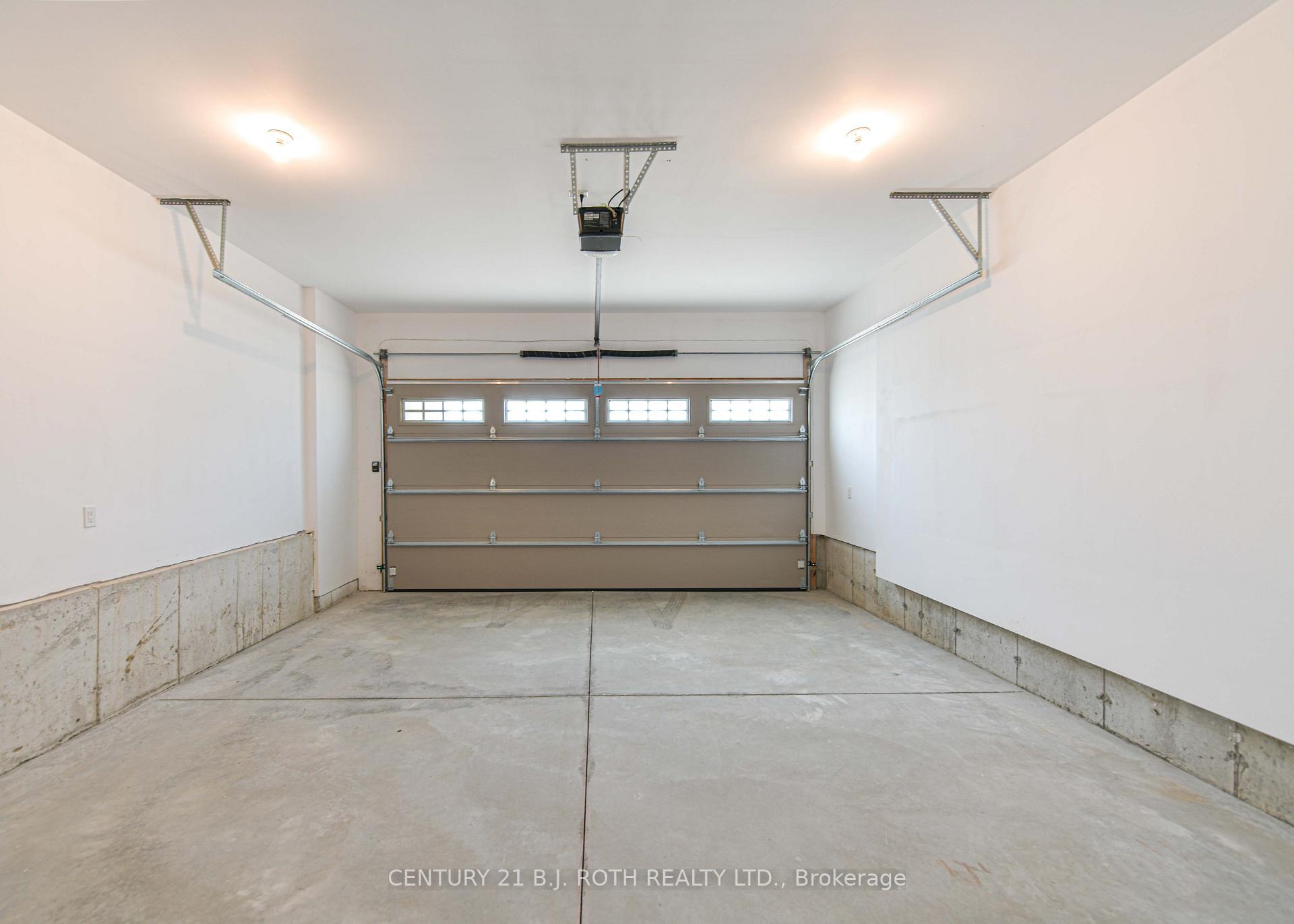 Photo 14 of 3195 Orion Boulevard, Orillia — HOMEH