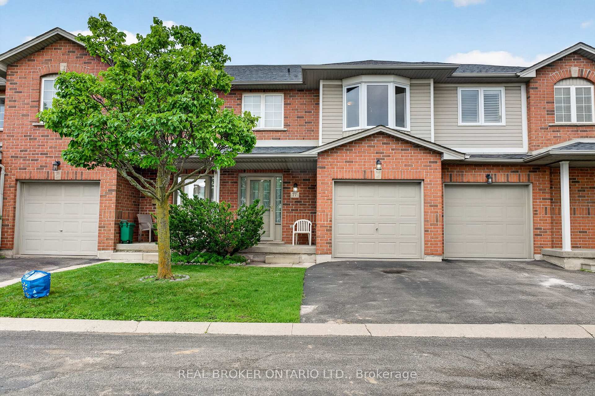 Photo 2 of Unit 77, 800 Paramount Drive, Hamilton, Stoney Creek Mountain — HOMEH