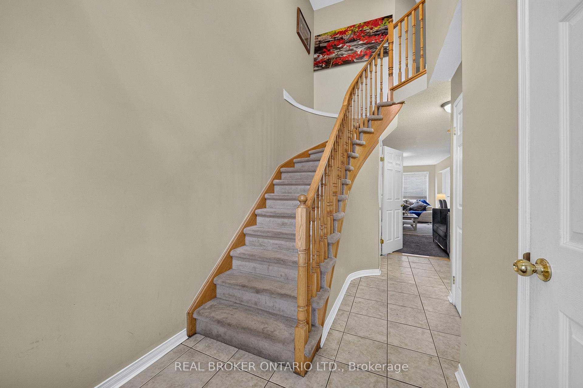 Photo 5 of Unit 77, 800 Paramount Drive, Hamilton, Stoney Creek Mountain — HOMEH