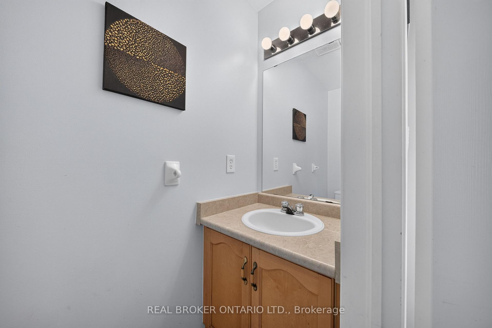 Photo 14 of Unit 77, 800 Paramount Drive, Hamilton, Stoney Creek Mountain — HOMEH