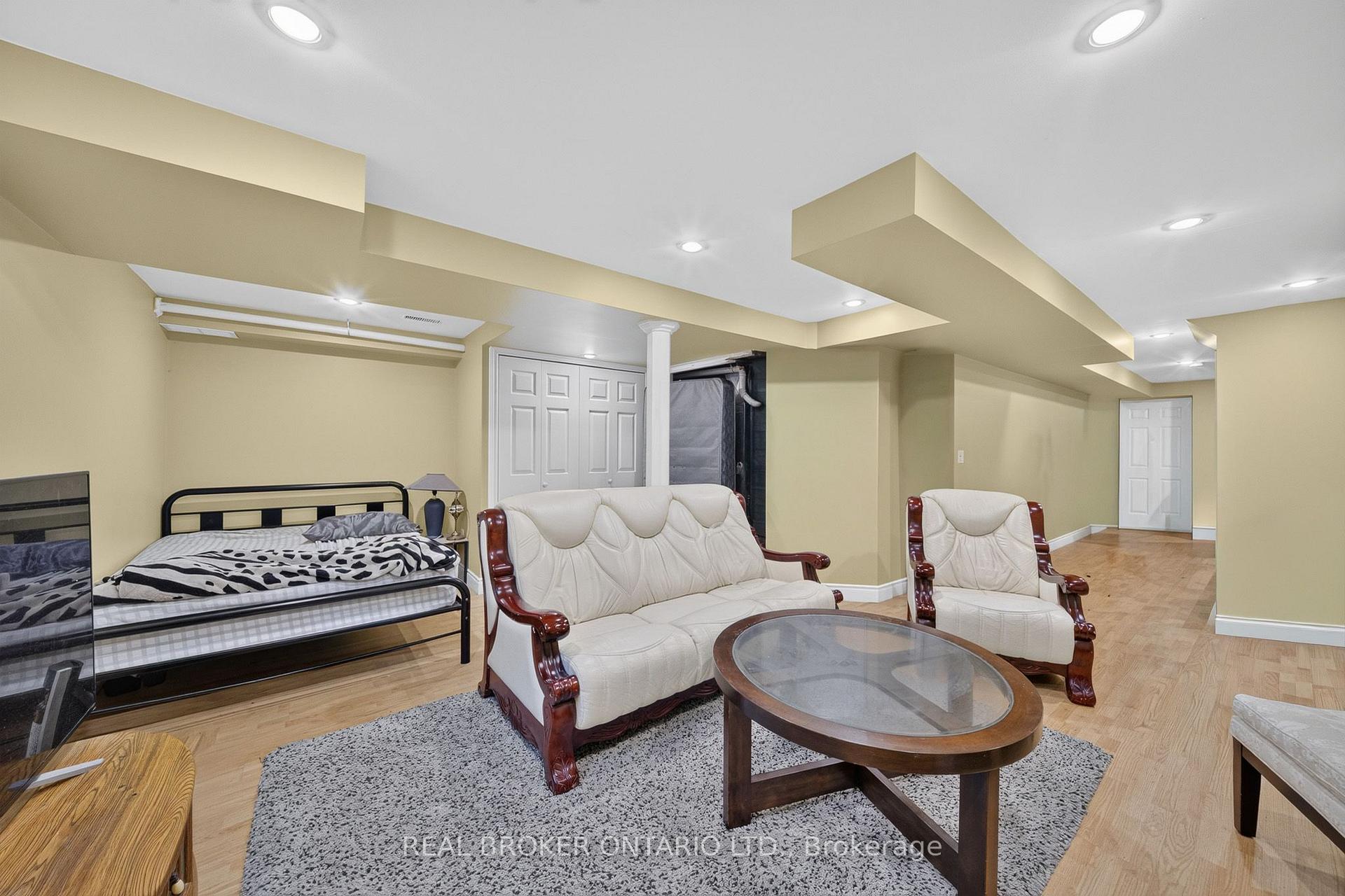 Photo 28 of Unit 77, 800 Paramount Drive, Hamilton, Stoney Creek Mountain — HOMEH