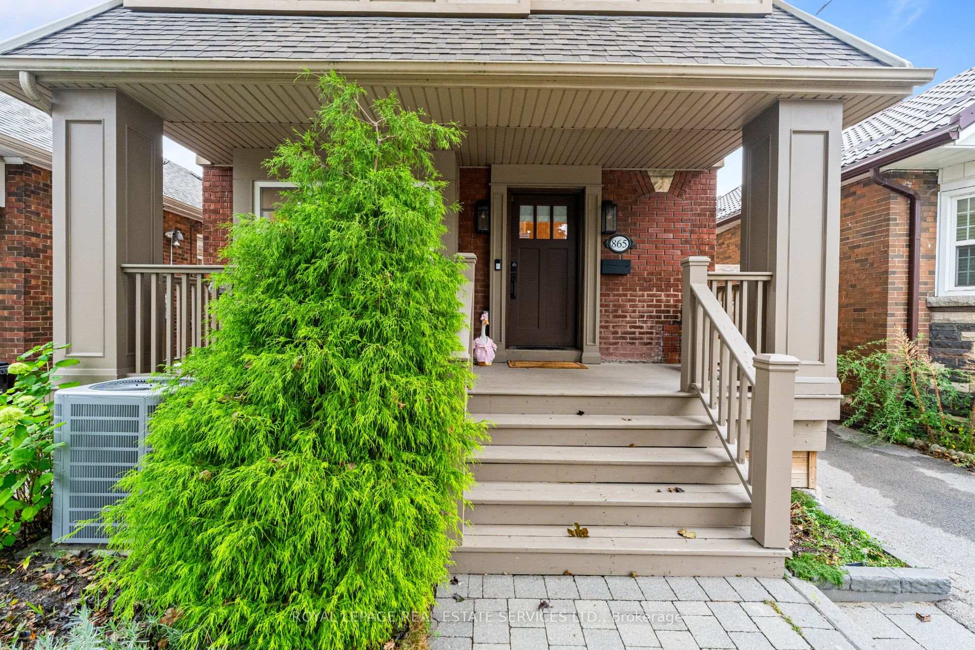 Photo 3 of 865 Windermere Avenue, Toronto, Runnymede-Bloor West Village — HOMEH