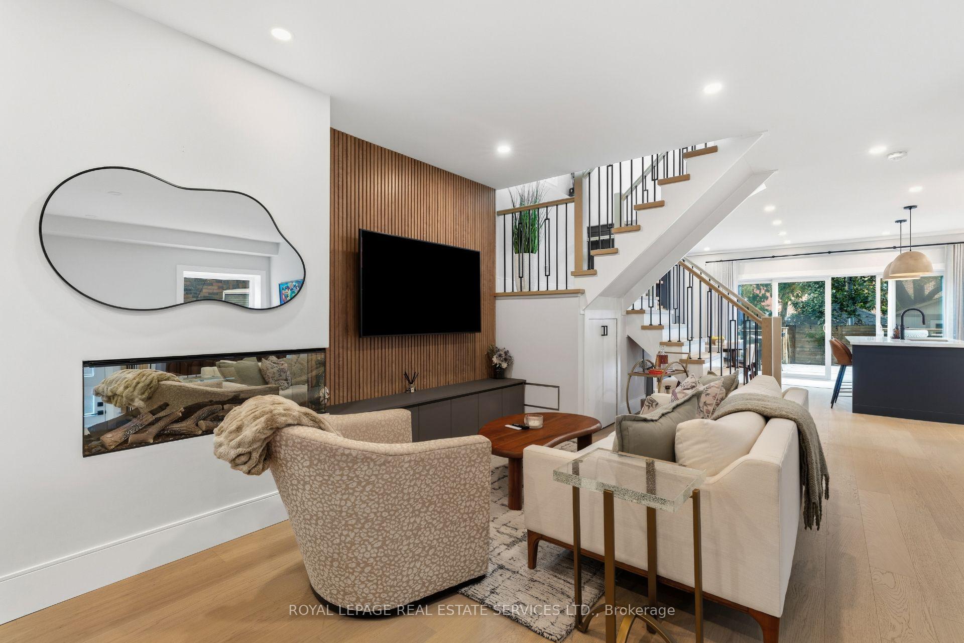 Photo 7 of 865 Windermere Avenue, Toronto, Runnymede-Bloor West Village — HOMEH
