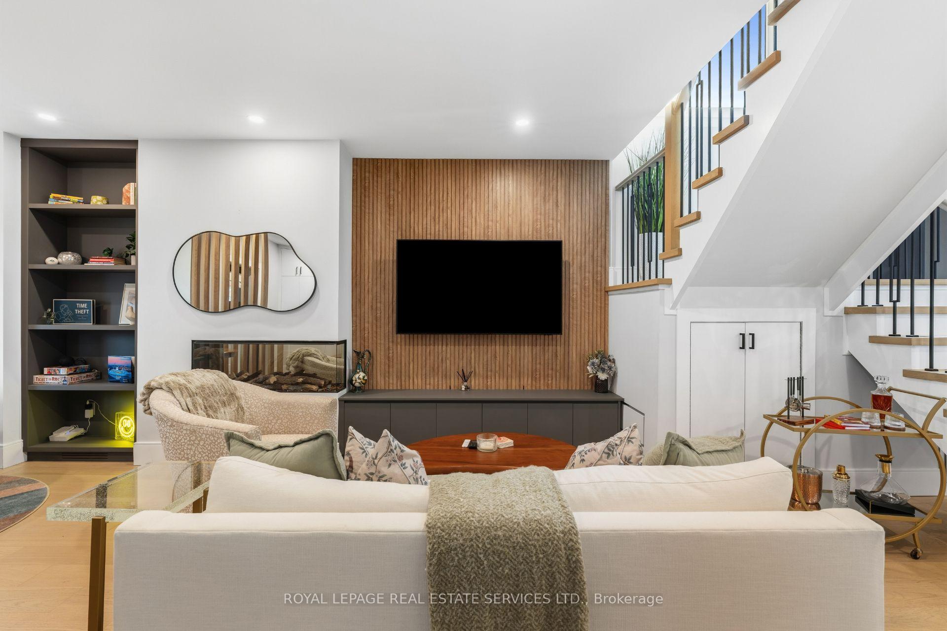 Photo 10 of 865 Windermere Avenue, Toronto, Runnymede-Bloor West Village — HOMEH