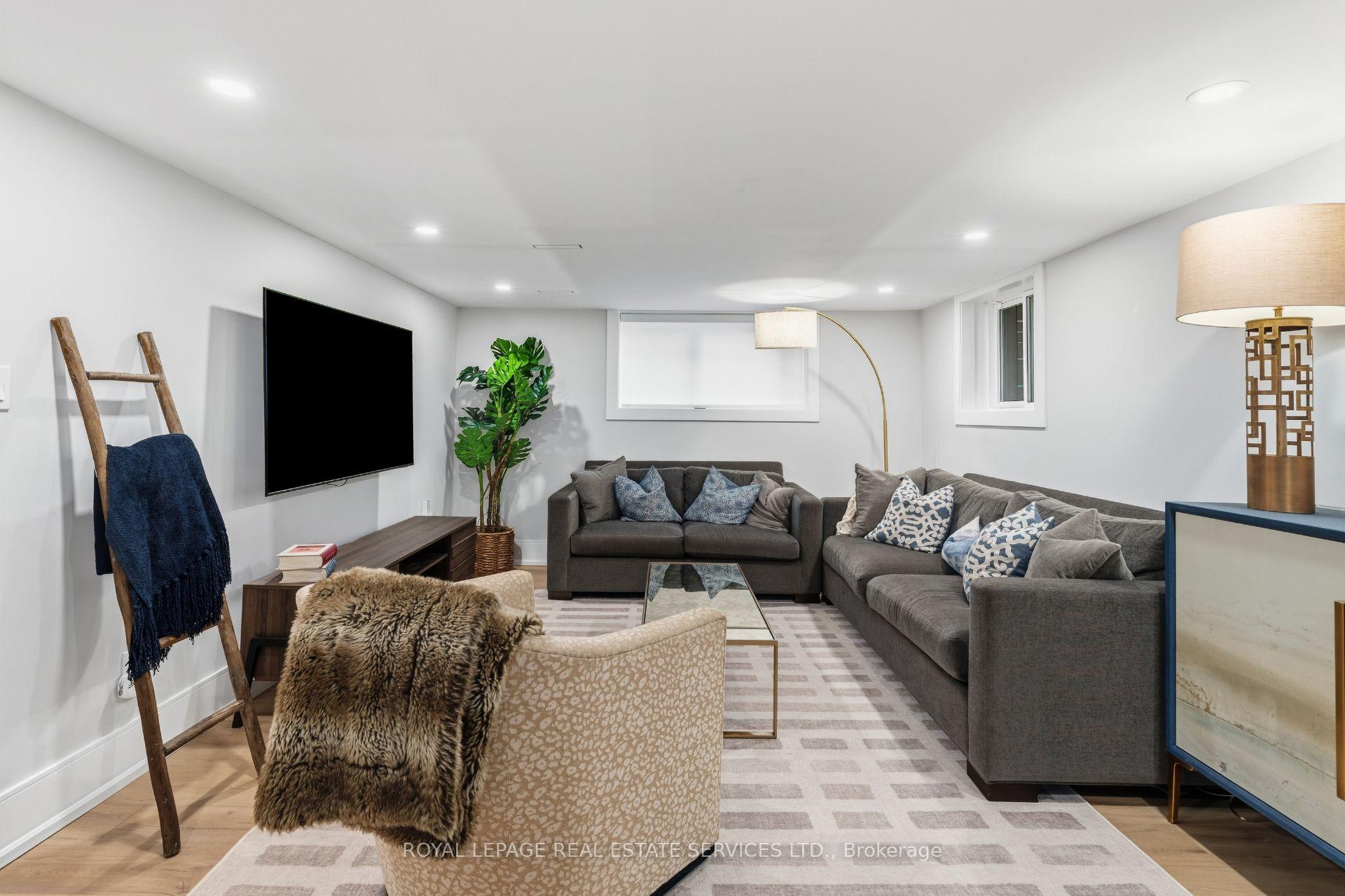 Photo 32 of 865 Windermere Avenue, Toronto, Runnymede-Bloor West Village — HOMEH
