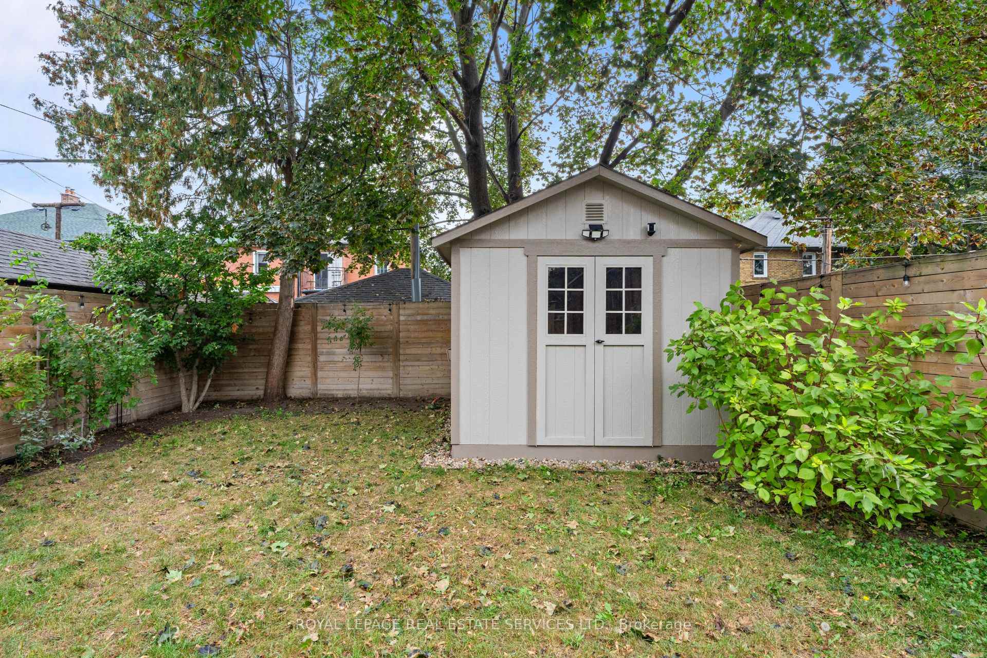 Photo 43 of 865 Windermere Avenue, Toronto, Runnymede-Bloor West Village — HOMEH