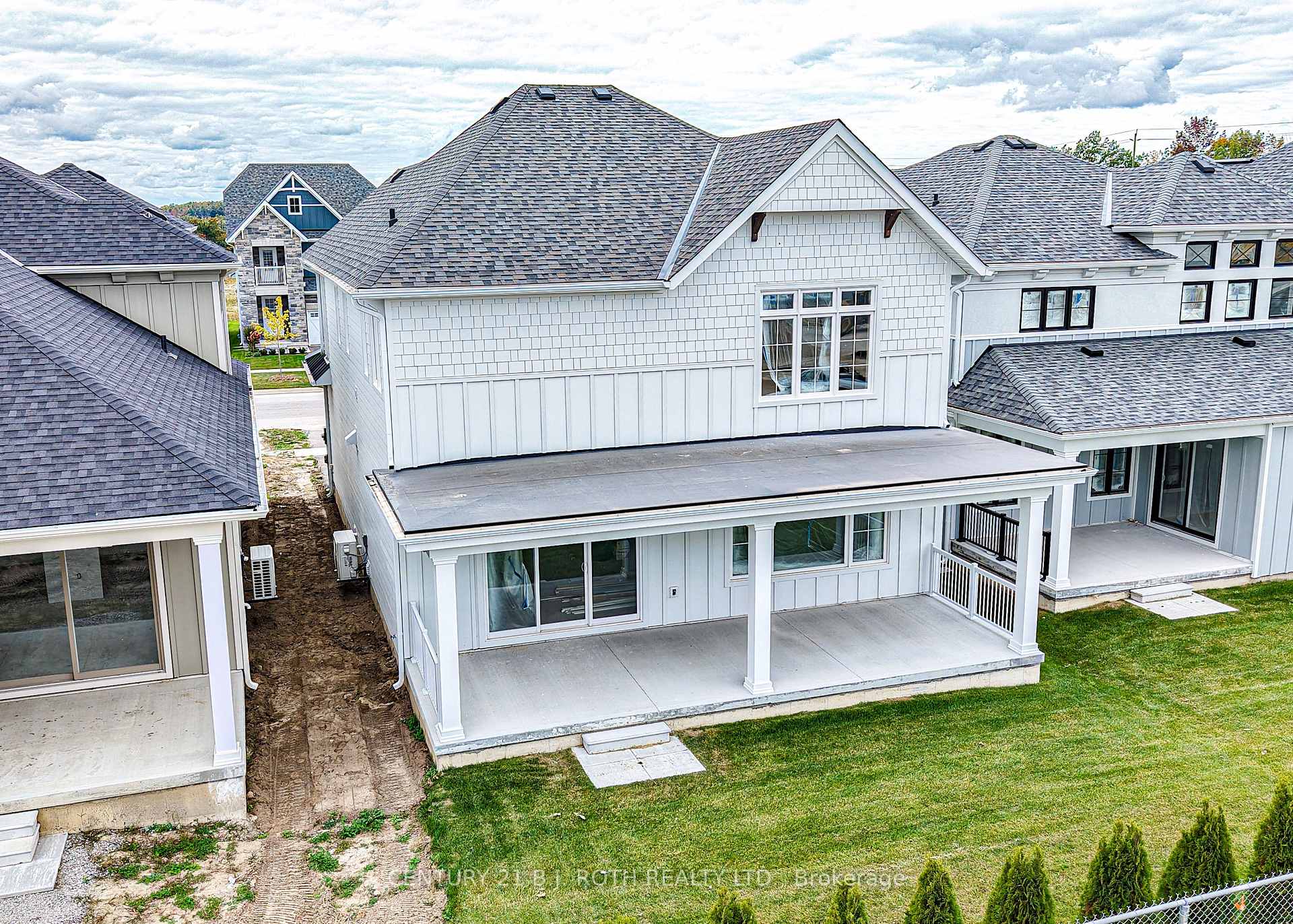 Photo 7 of 3183 Orion Boulevard, Orillia — HOMEH