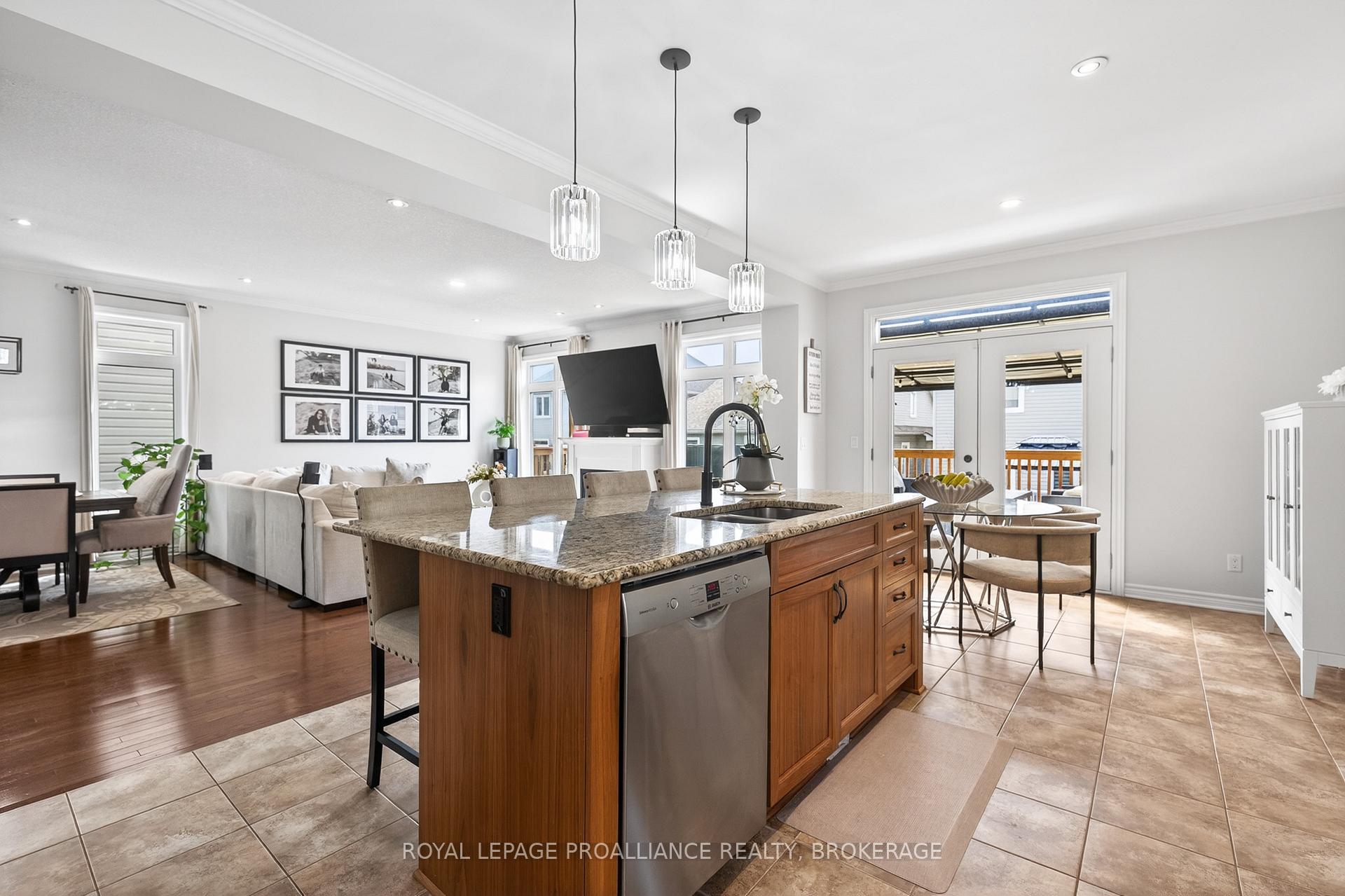 Photo 10 of 1153 Escala Crescent, Kingston, City Northwest — HOMEH