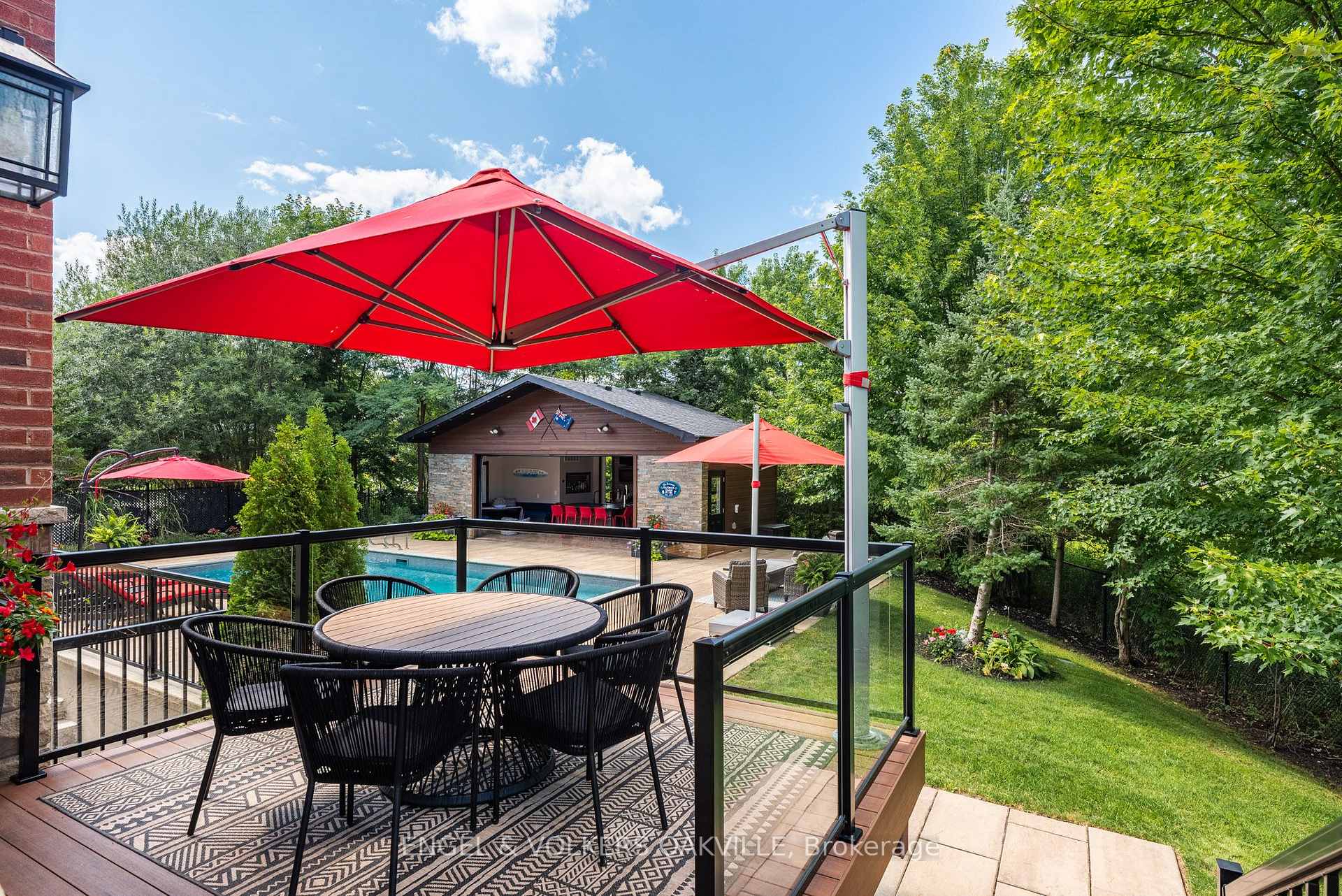 Photo 10 of 33 Barraclough Boulevard, Halton Hills, Rural Halton Hills — HOMEH