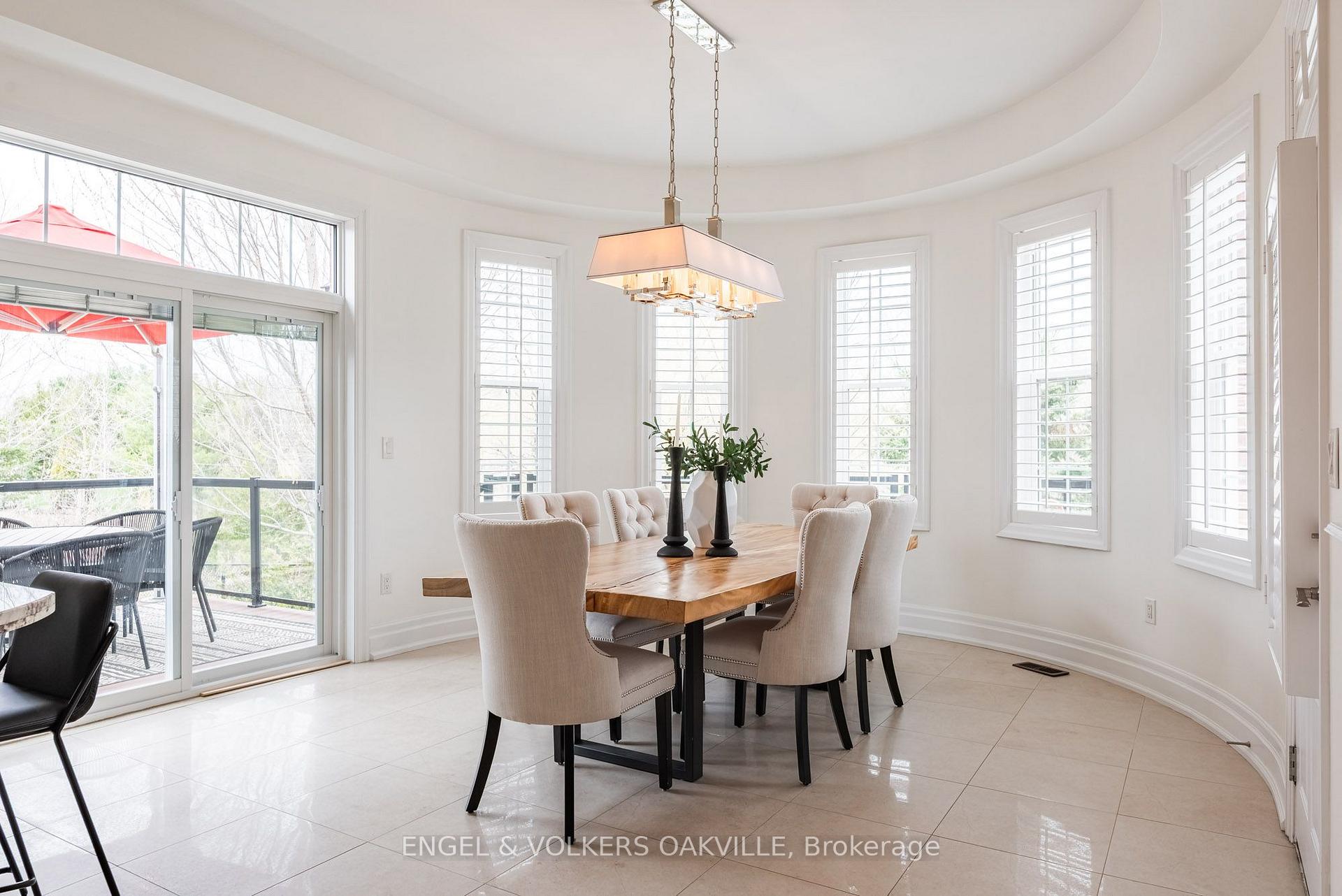 Photo 35 of 33 Barraclough Boulevard, Halton Hills, Rural Halton Hills — HOMEH