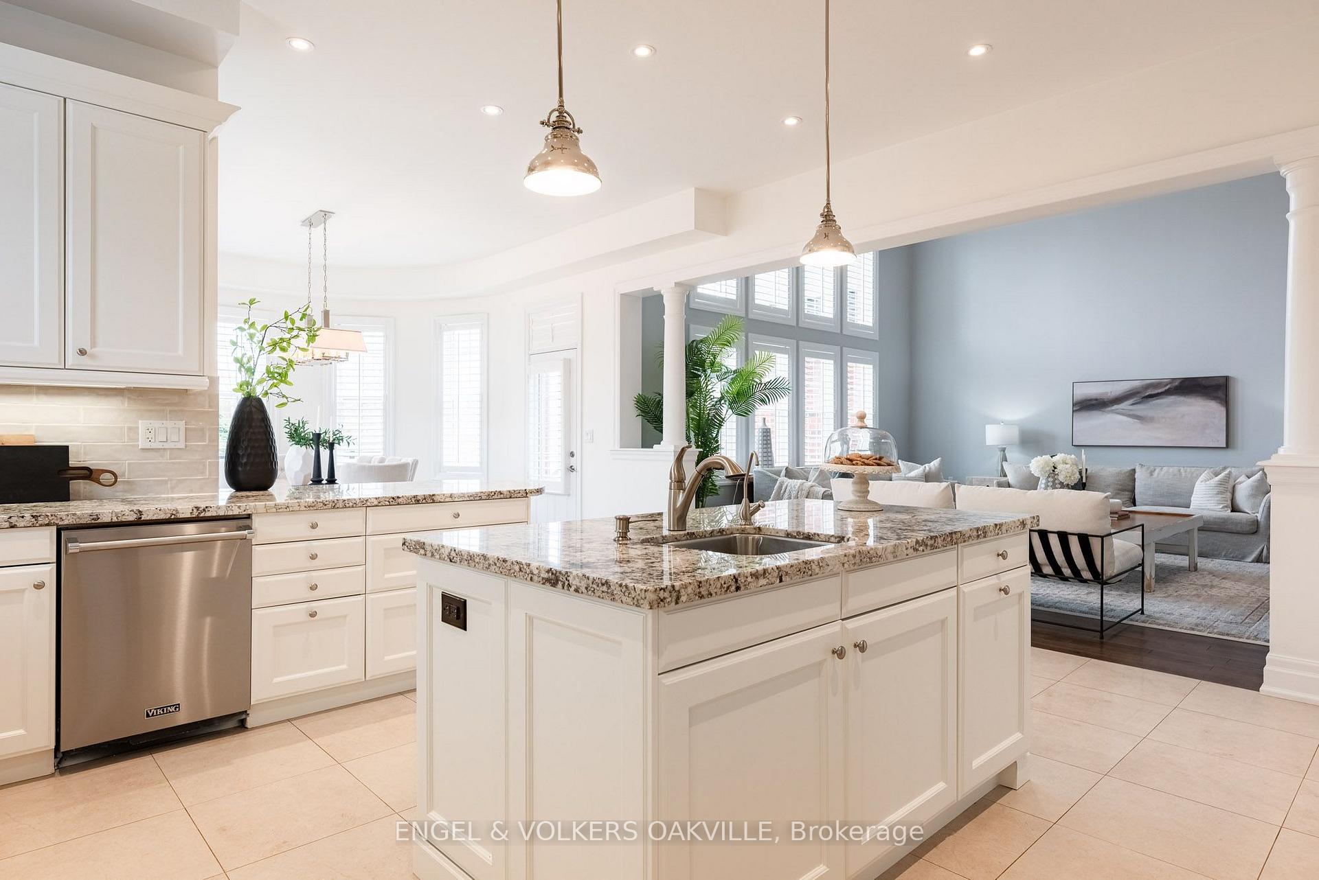 Photo 38 of 33 Barraclough Boulevard, Halton Hills, Rural Halton Hills — HOMEH