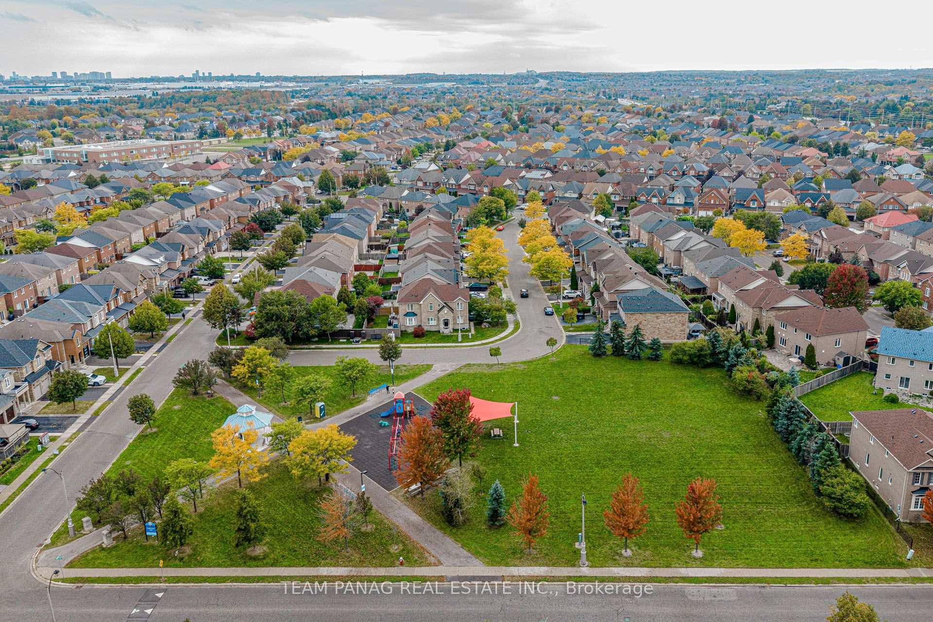 Photo 44 of 38 Mountland Road, Brampton, Bram East — HOMEH