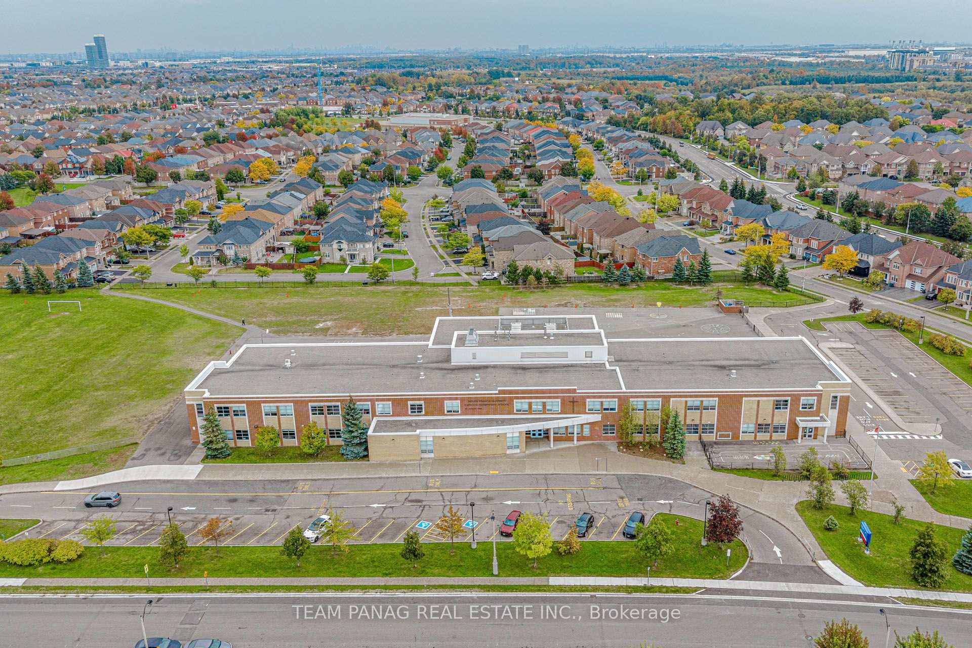 Photo 45 of 38 Mountland Road, Brampton, Bram East — HOMEH