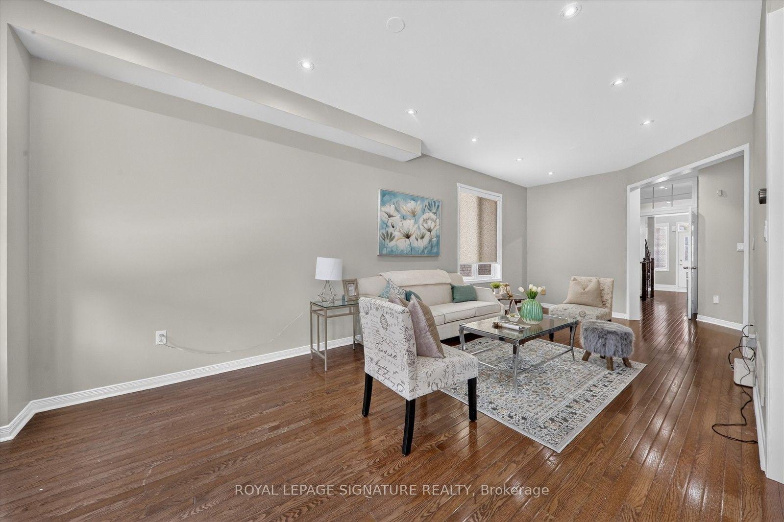 Photo 10 of 38 Coleluke Lane, Markham, Middlefield — HOMEH