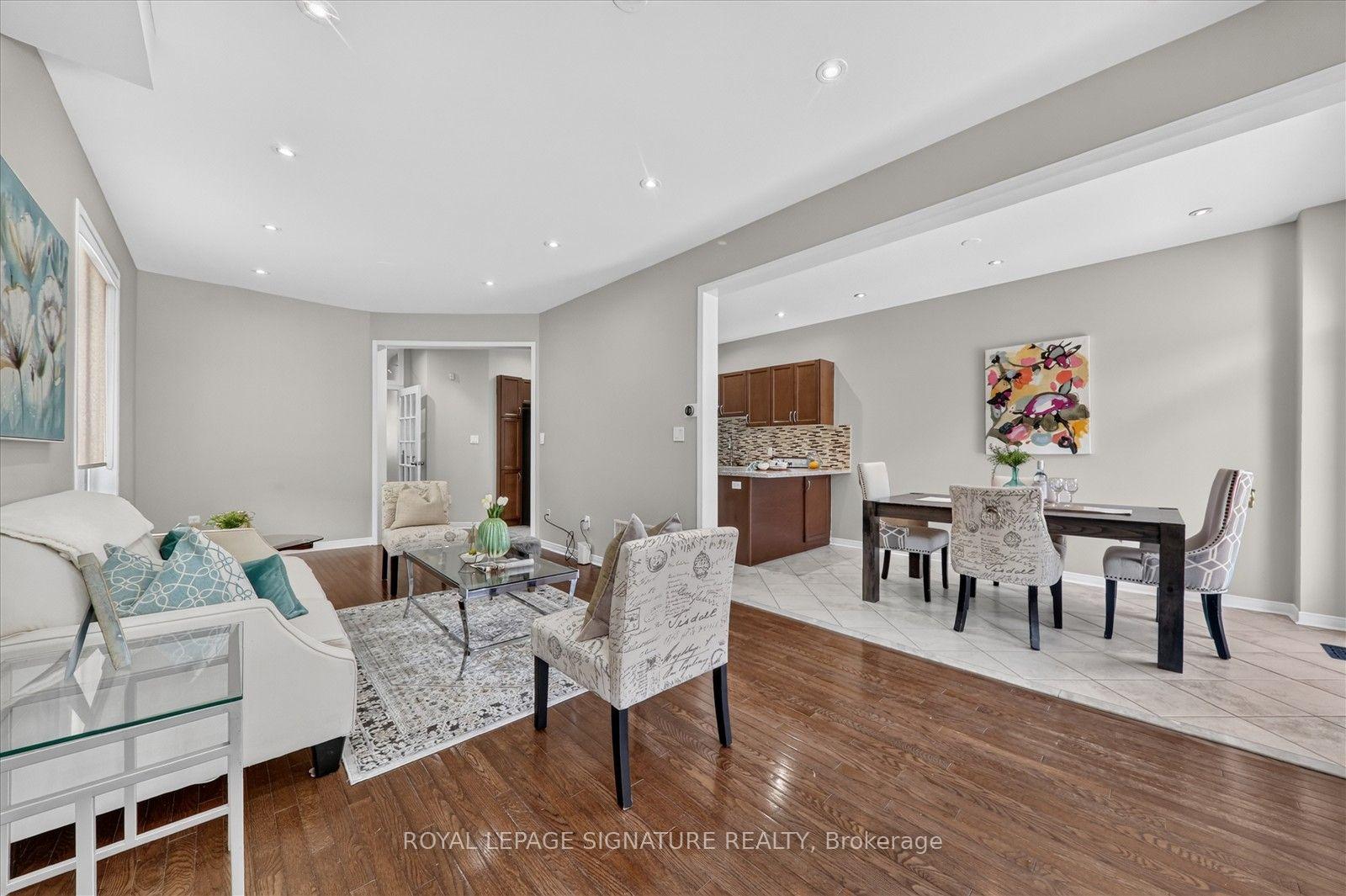Photo 12 of 38 Coleluke Lane, Markham, Middlefield — HOMEH