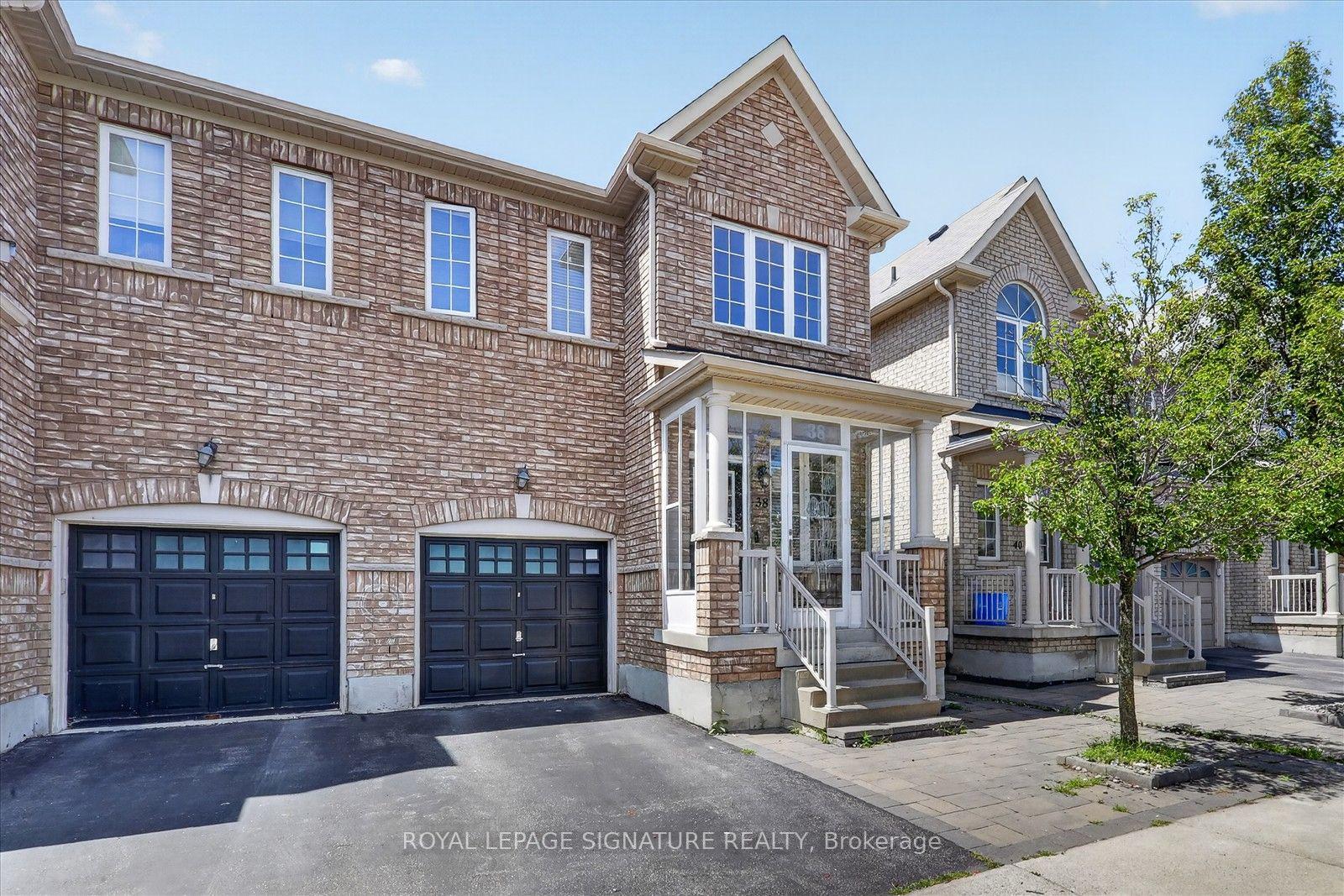 Photo 2 of 38 Coleluke Lane, Markham, Middlefield — HOMEH