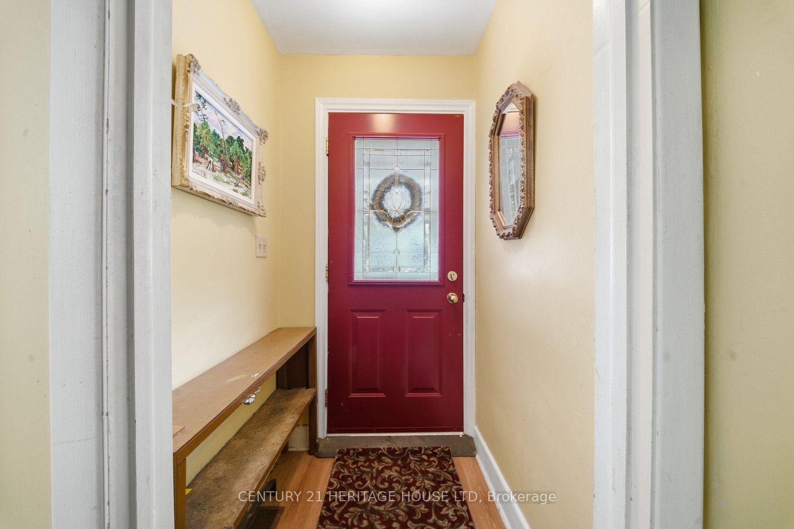 Photo 3 of 138 West 23rd Street, Hamilton, Westcliffe — HOMEH