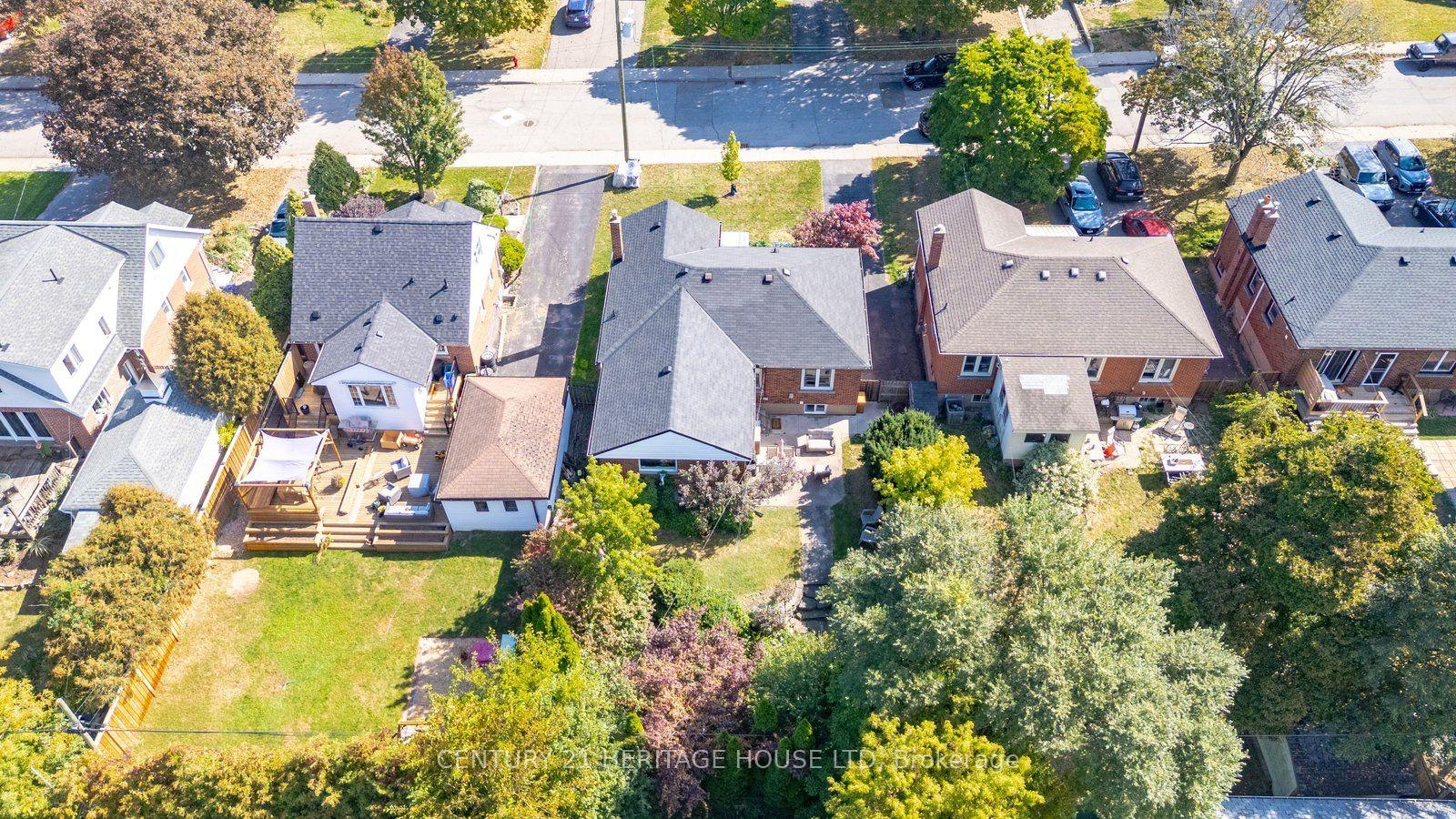 Photo 27 of 138 West 23rd Street, Hamilton, Westcliffe — HOMEH