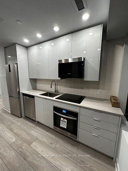 Photo 2 of Unit 1409, 2920 Hwy 7, Vaughan, Vaughan Corporate Centre — HOMEH