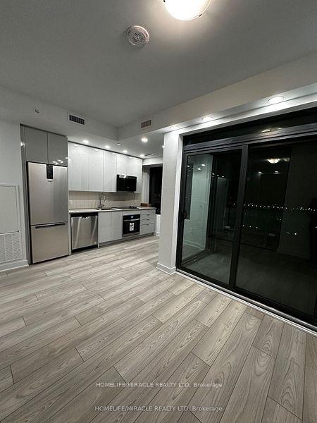 Photo 10 of Unit 1409, 2920 Hwy 7, Vaughan, Vaughan Corporate Centre — HOMEH