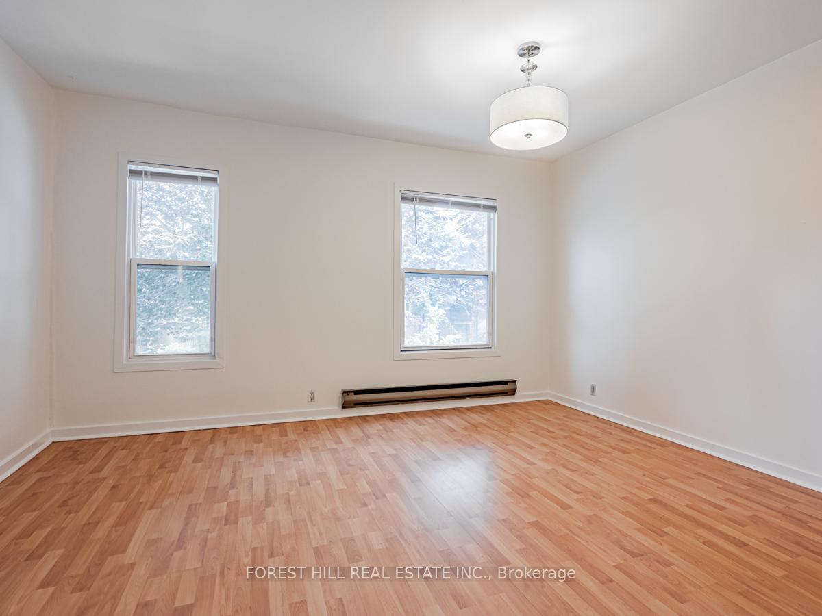 Photo 9 of Unit Upper, 70 Macpherson Avenue, Toronto, Rosedale-Moore Park — HOMEH
