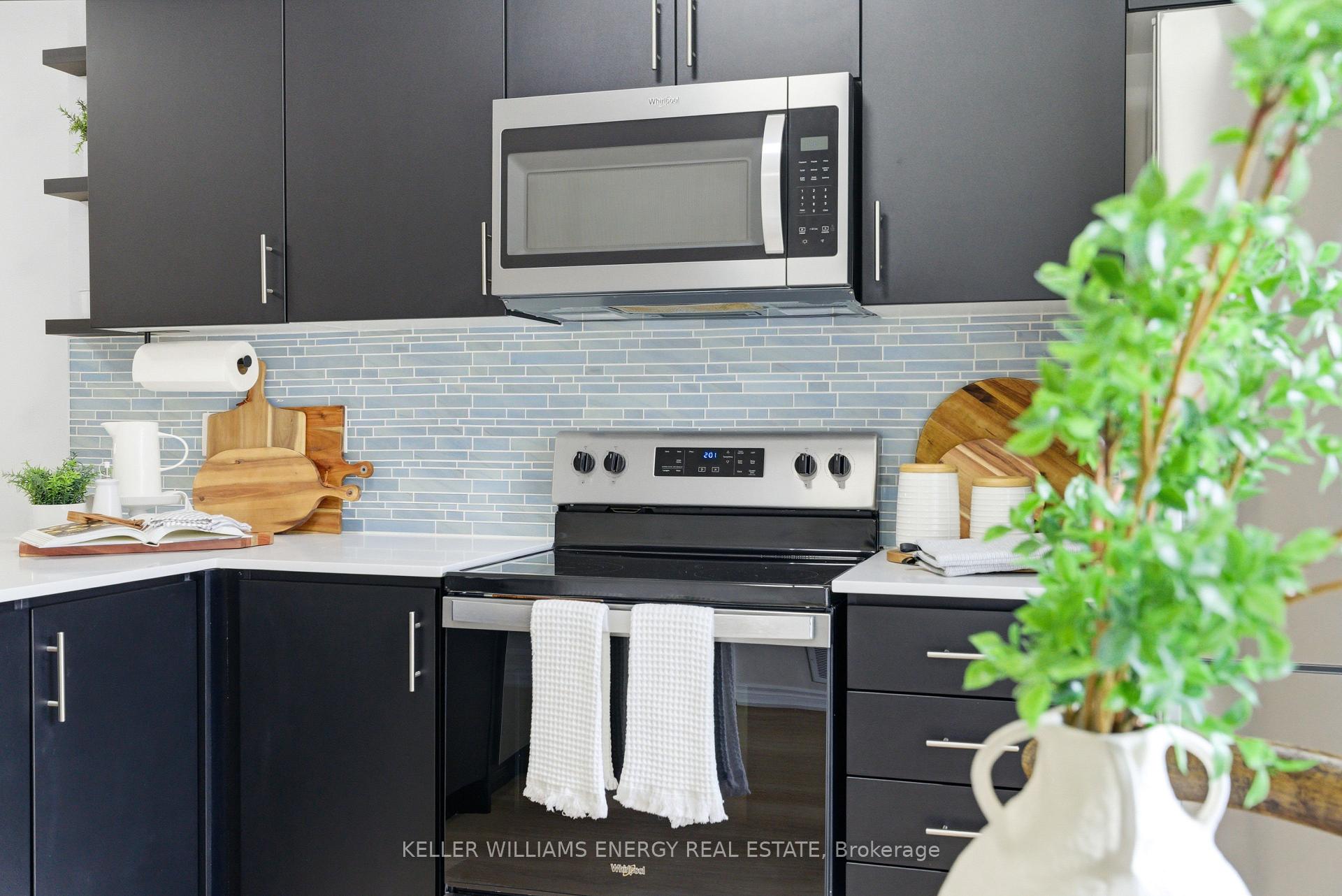 Photo 10 of Unit 7, 475 Beresford Path, Oshawa, Central — HOMEH