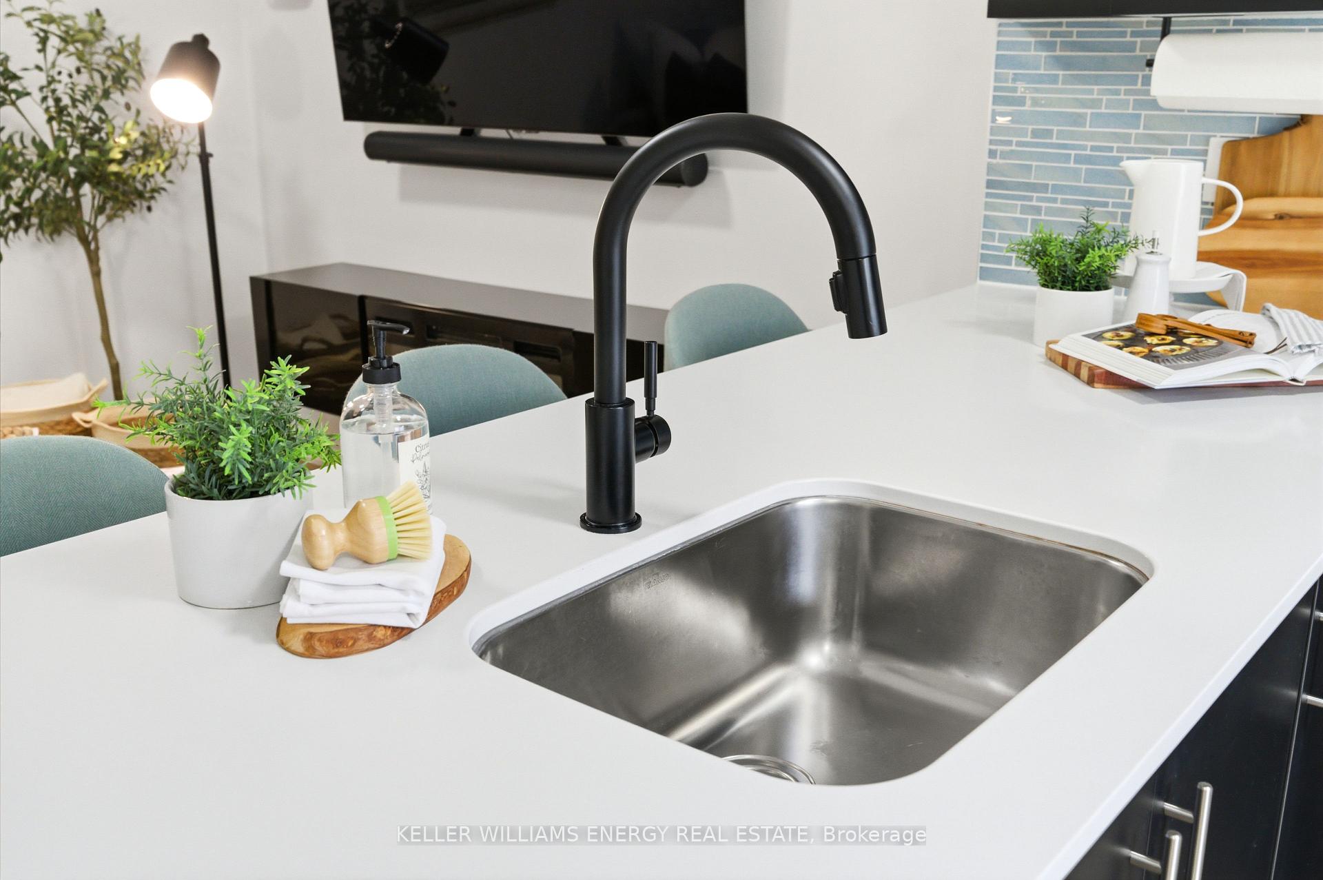 Photo 11 of Unit 7, 475 Beresford Path, Oshawa, Central — HOMEH