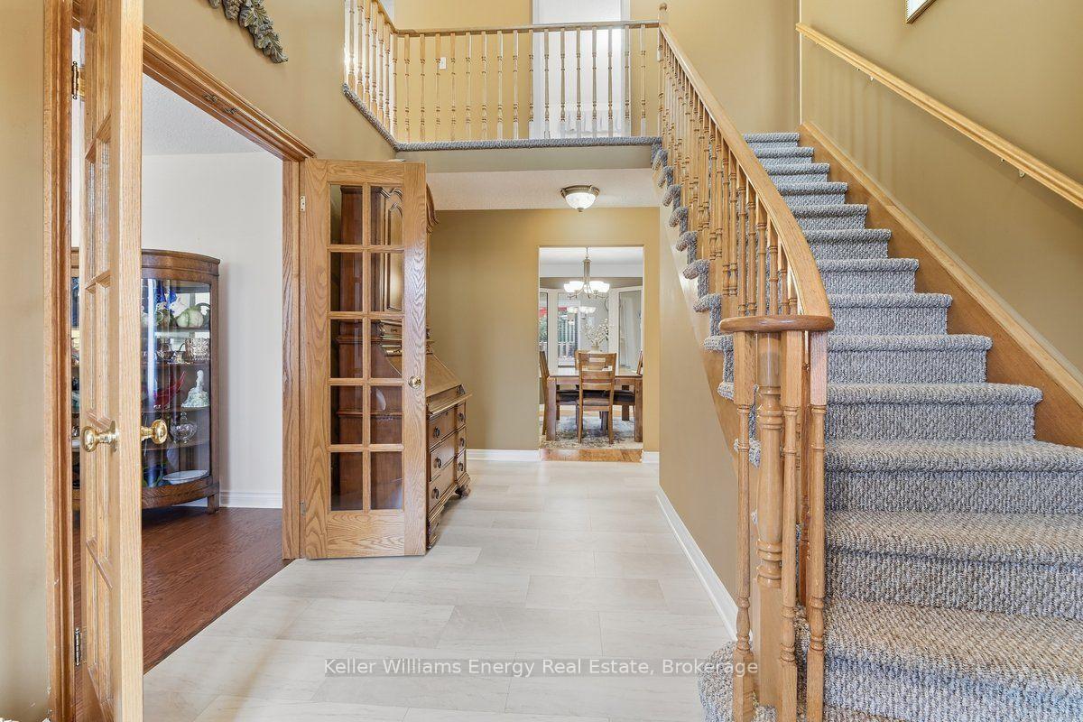 Photo 3 of 602 Carlisle Street, Cobourg — HOMEH