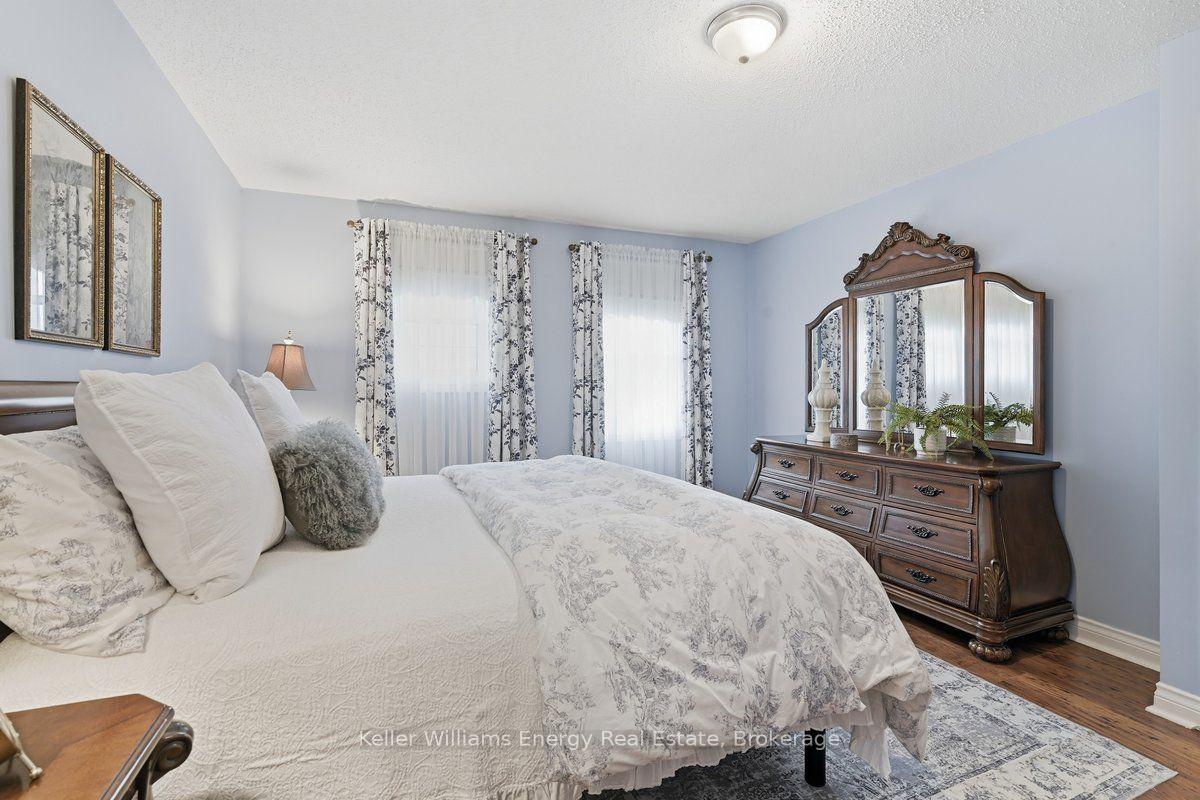 Photo 21 of 602 Carlisle Street, Cobourg — HOMEH