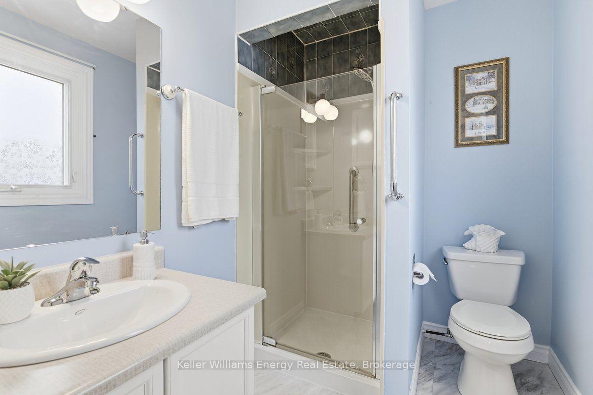 Photo 22 of 602 Carlisle Street, Cobourg — HOMEH